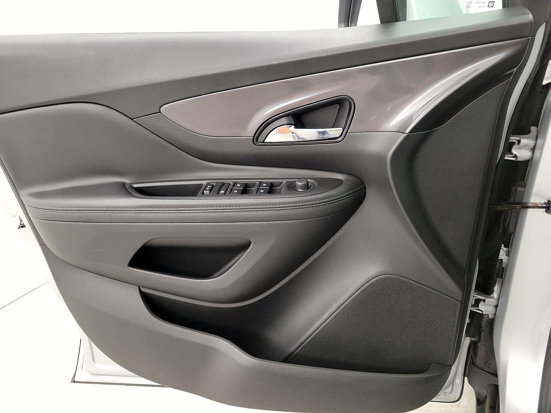 Thumbnail: 2021 Buick Encore - 12