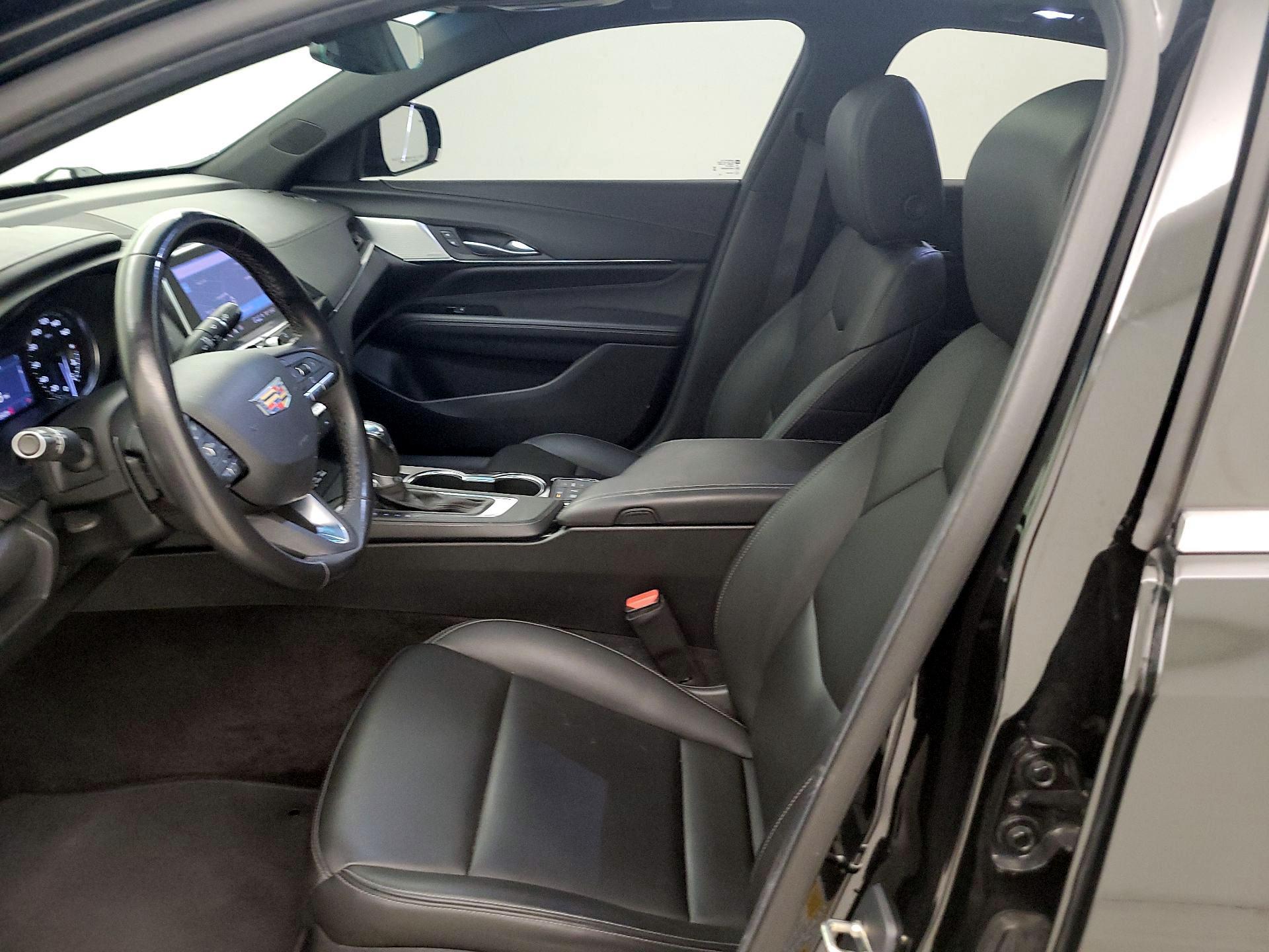 Thumbnail: 2023 Cadillac CT4 - 11