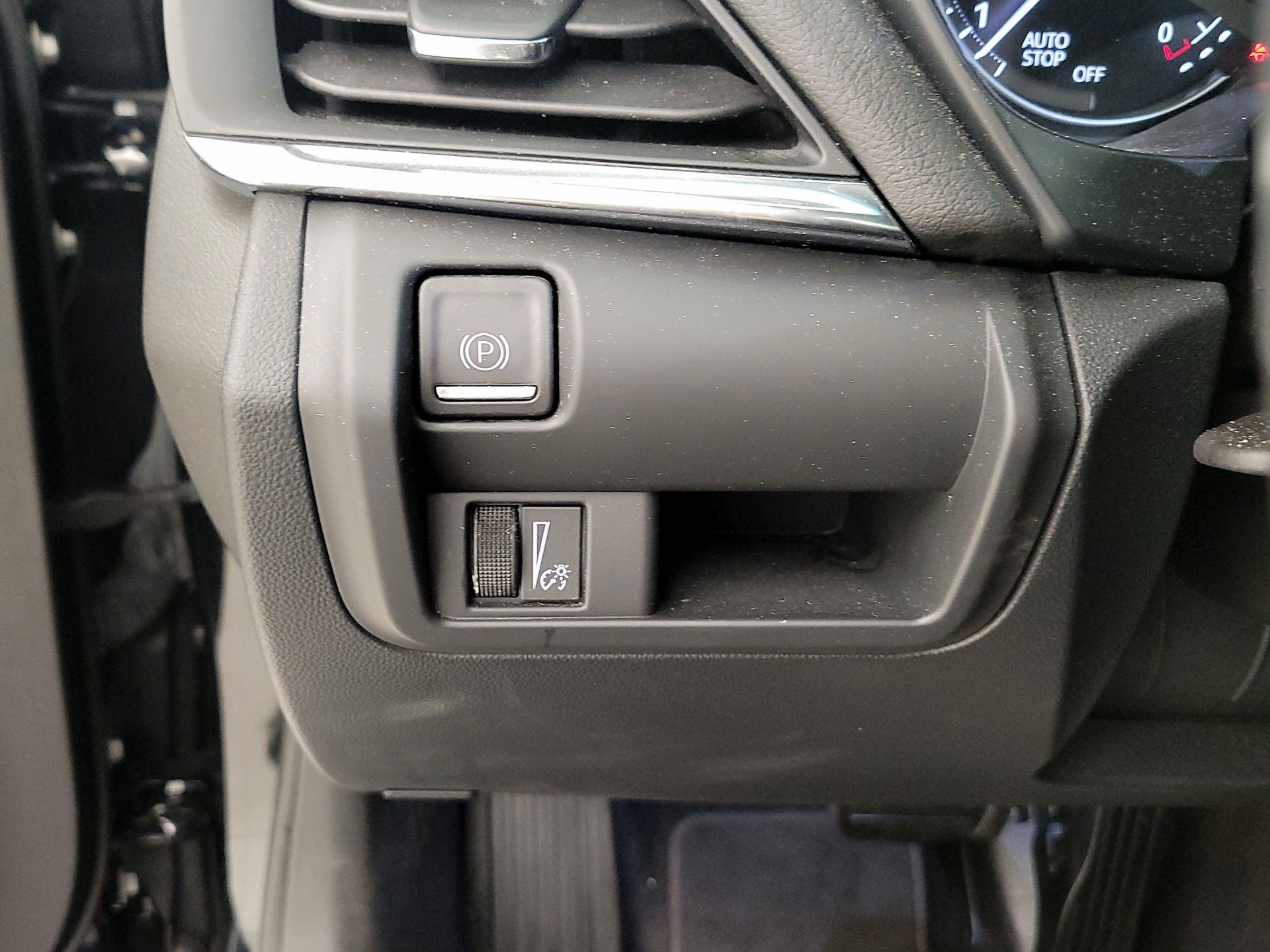 Thumbnail: 2023 Cadillac CT4 - 13