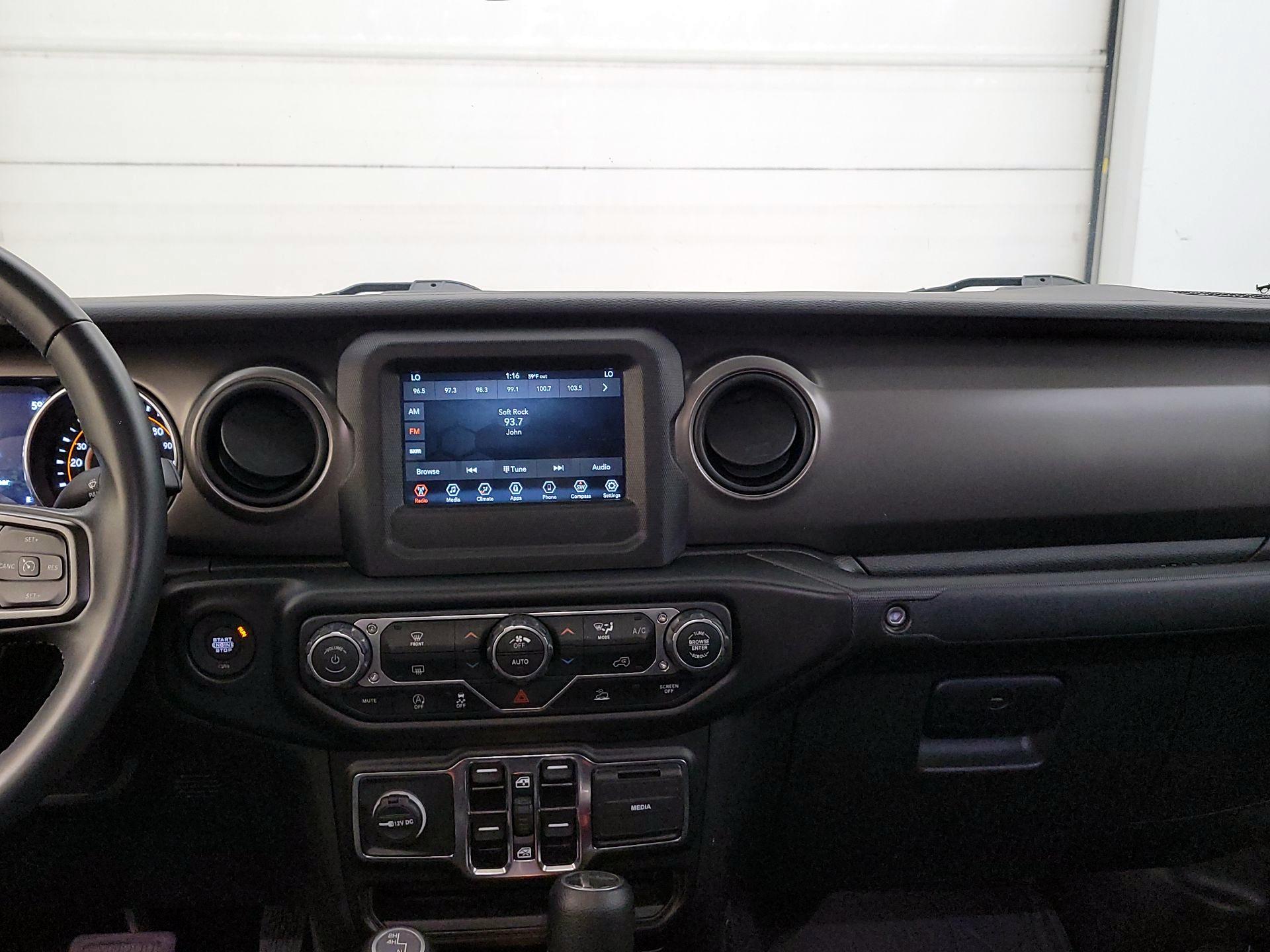 Thumbnail: 2022 Jeep Gladiator - 9