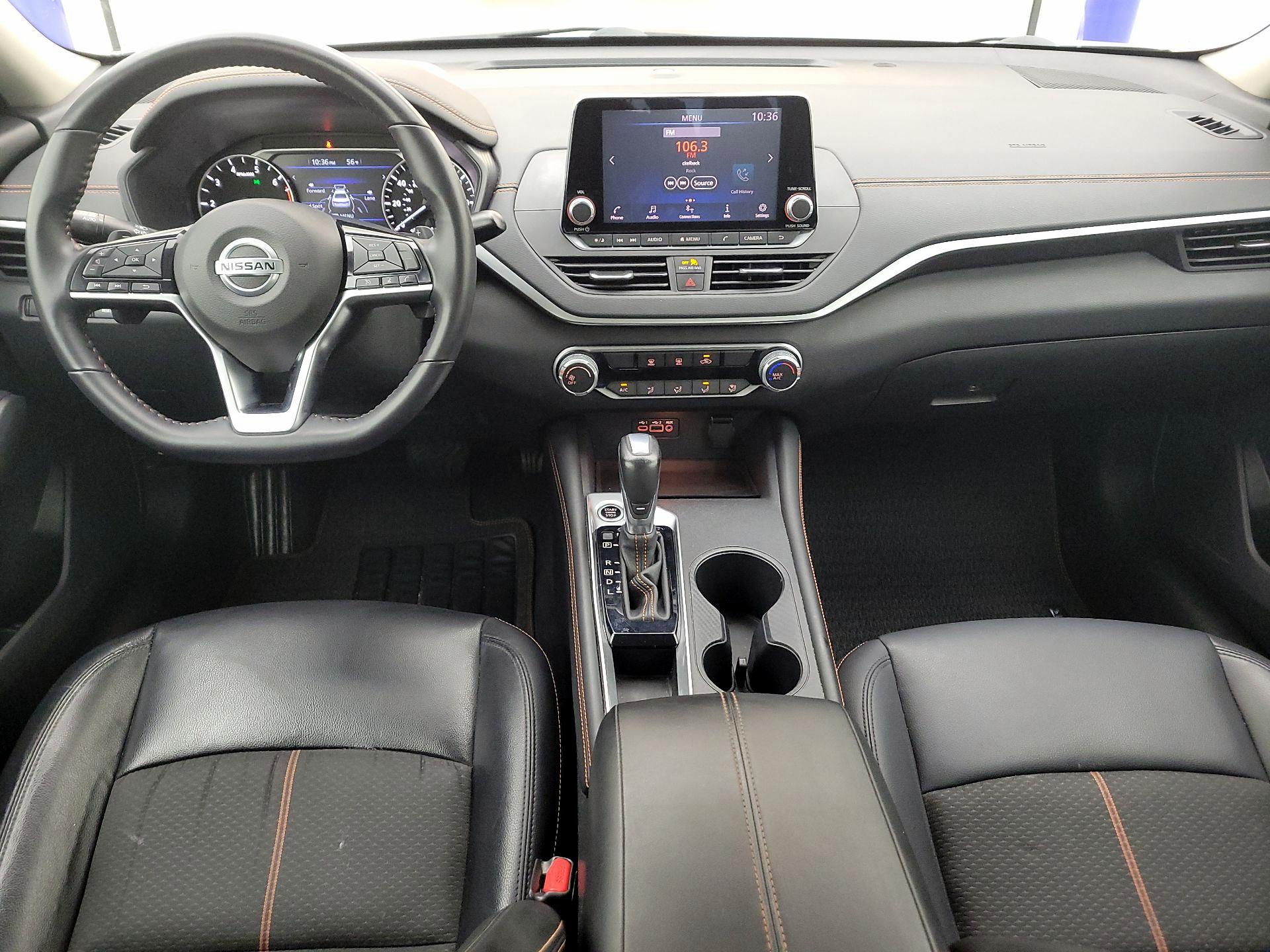 Thumbnail: 2020 Nissan Altima - 9