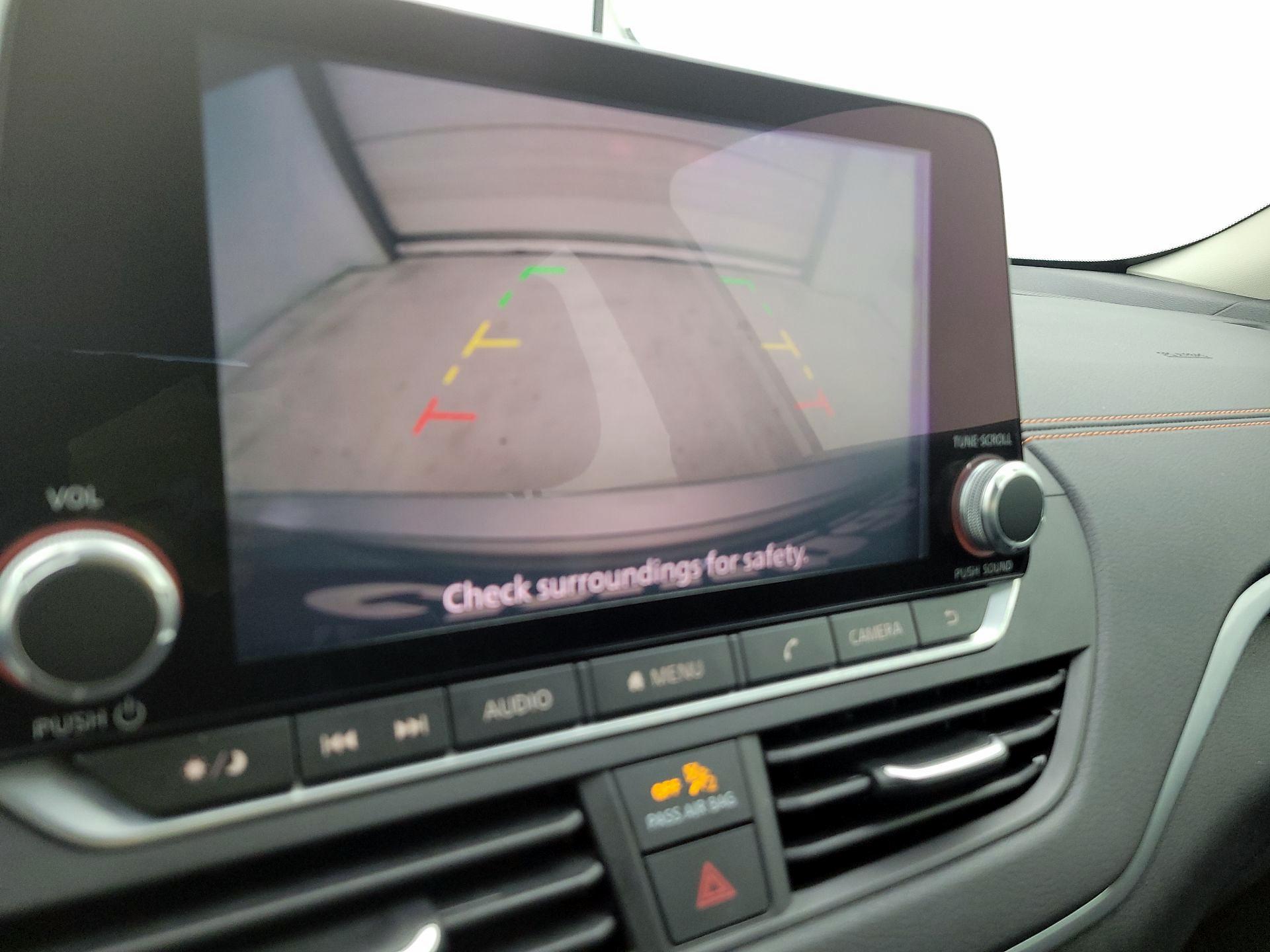 Thumbnail: 2020 Nissan Altima - 14