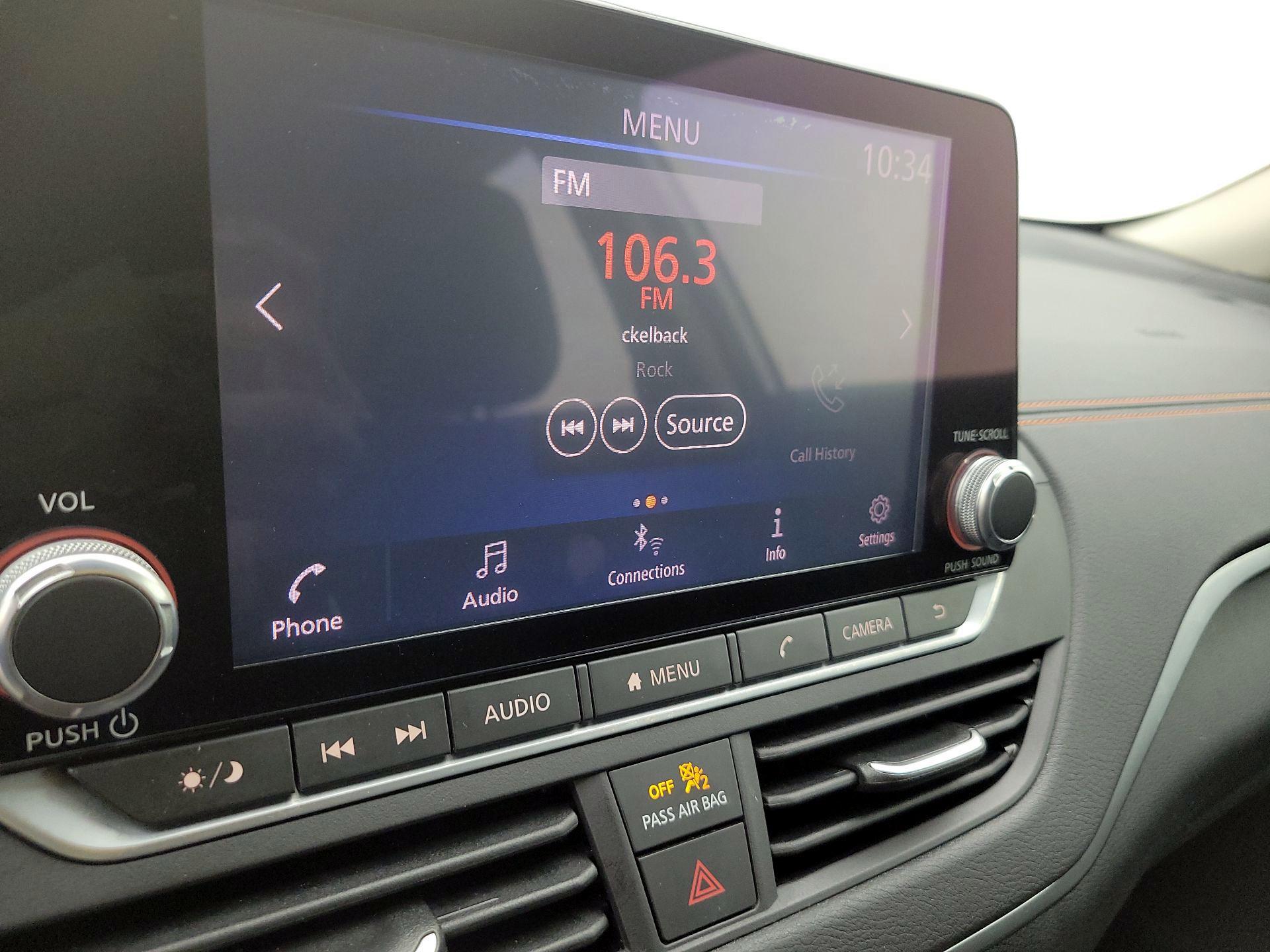 Thumbnail: 2020 Nissan Altima - 15