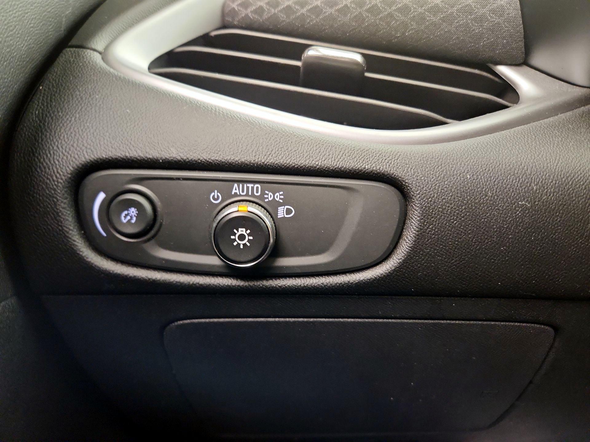 Thumbnail: 2023 Chevrolet Malibu - 13