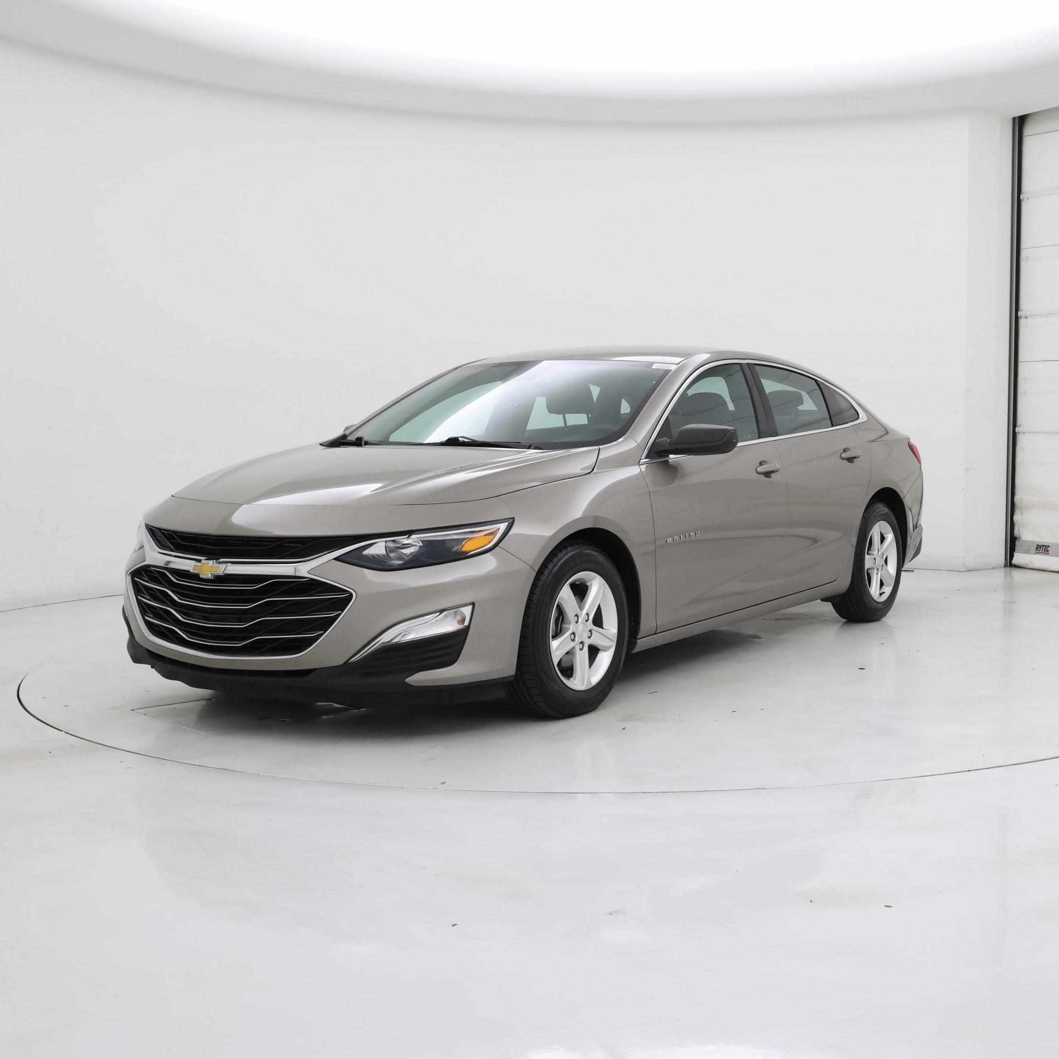 Thumbnail: 2023 Chevrolet Malibu - 4