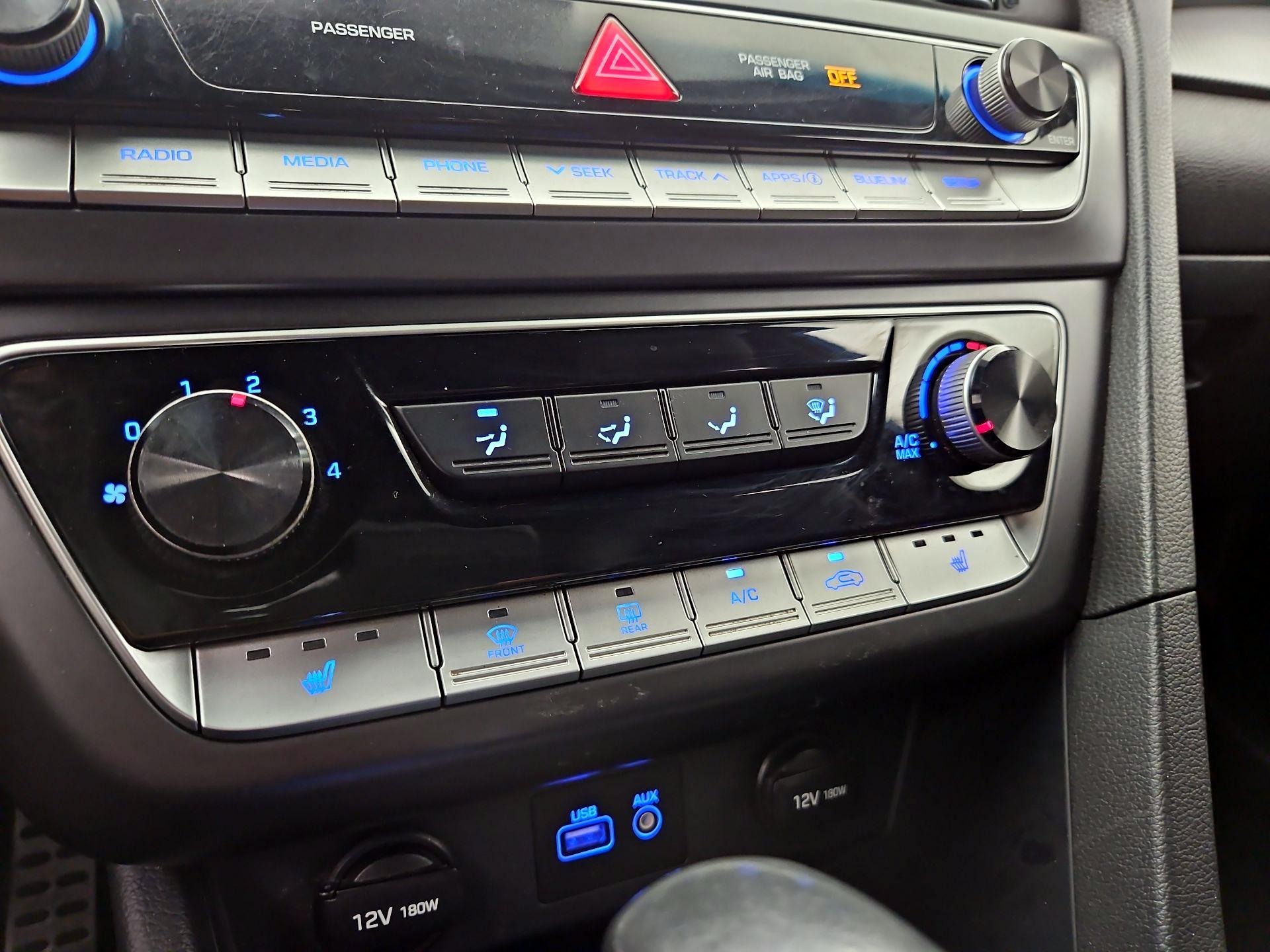 Thumbnail: 2018 Hyundai Sonata - 16