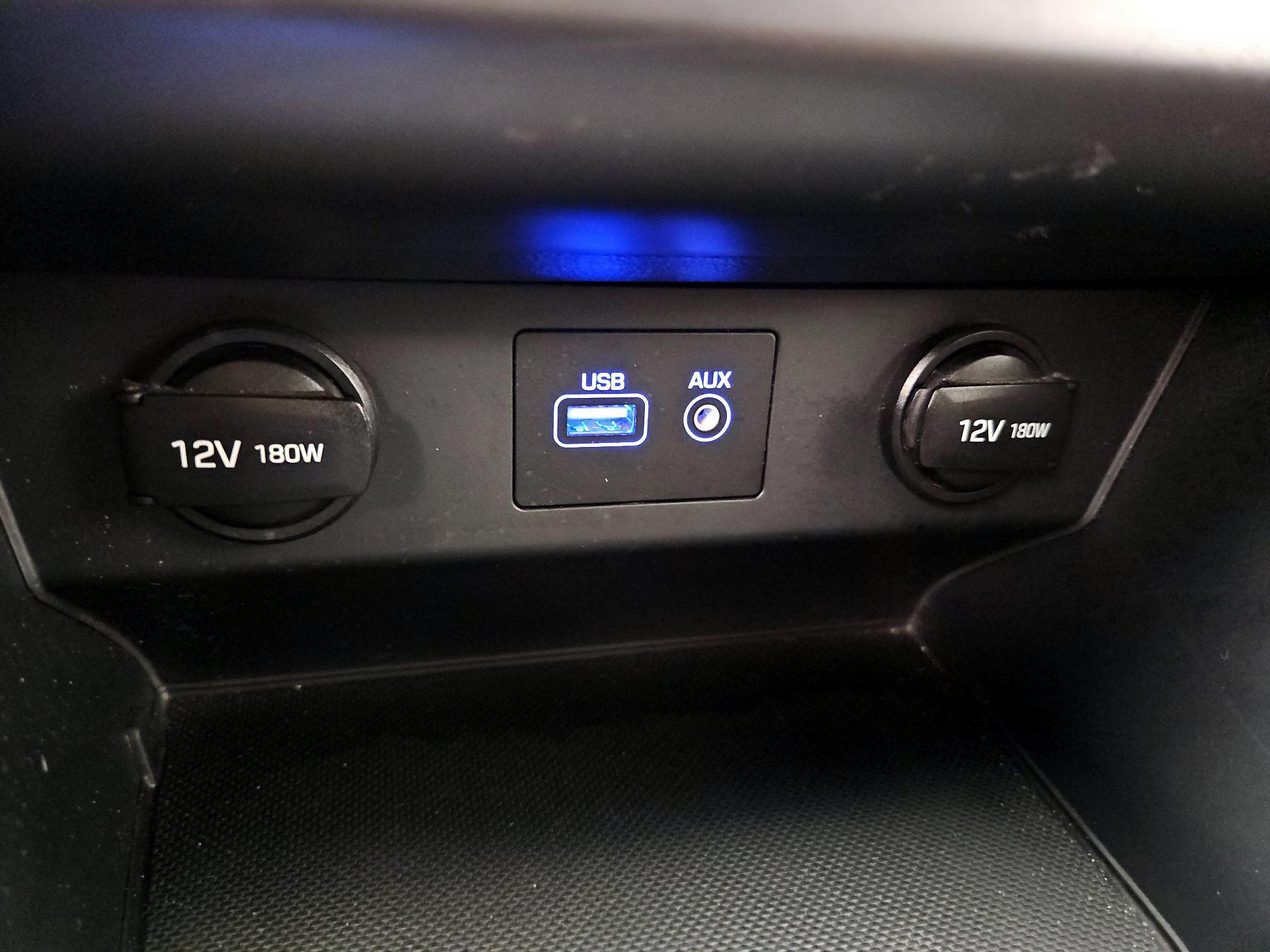 Thumbnail: 2018 Hyundai Sonata - 18