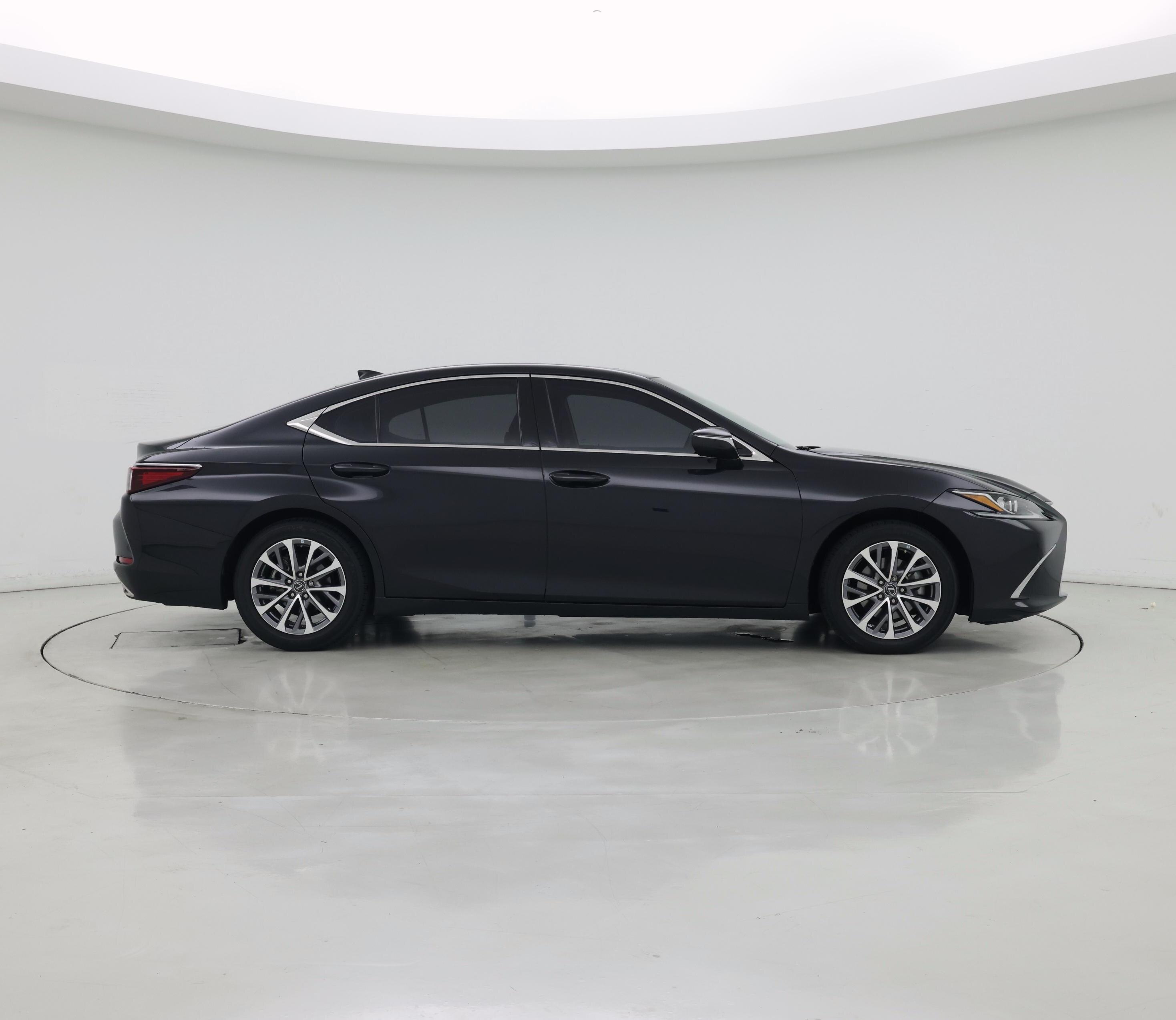 Thumbnail: 2022 Lexus ES - 7