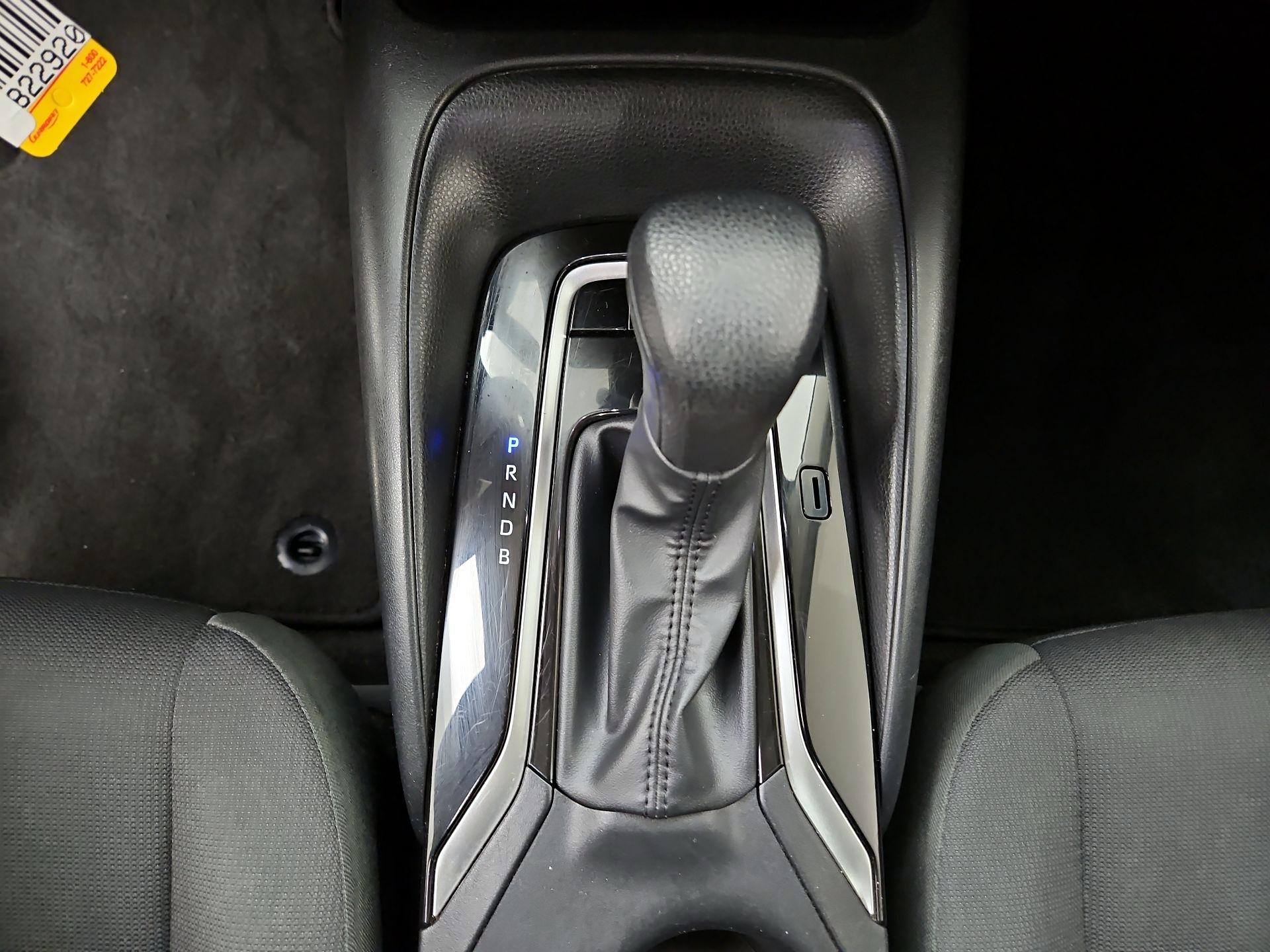 Thumbnail: 2023 Toyota Corolla - 17