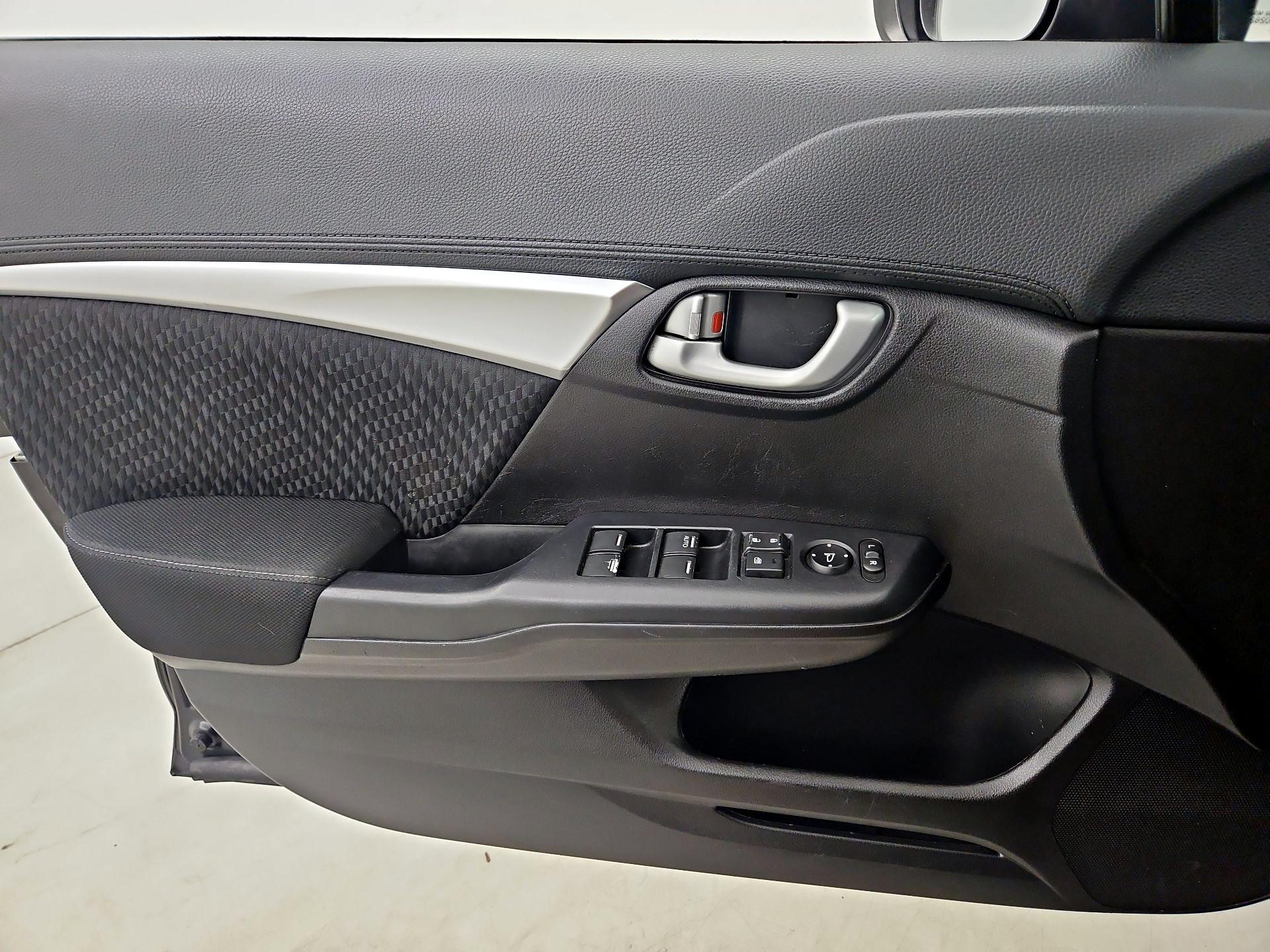 Thumbnail: 2014 Honda Civic - 12