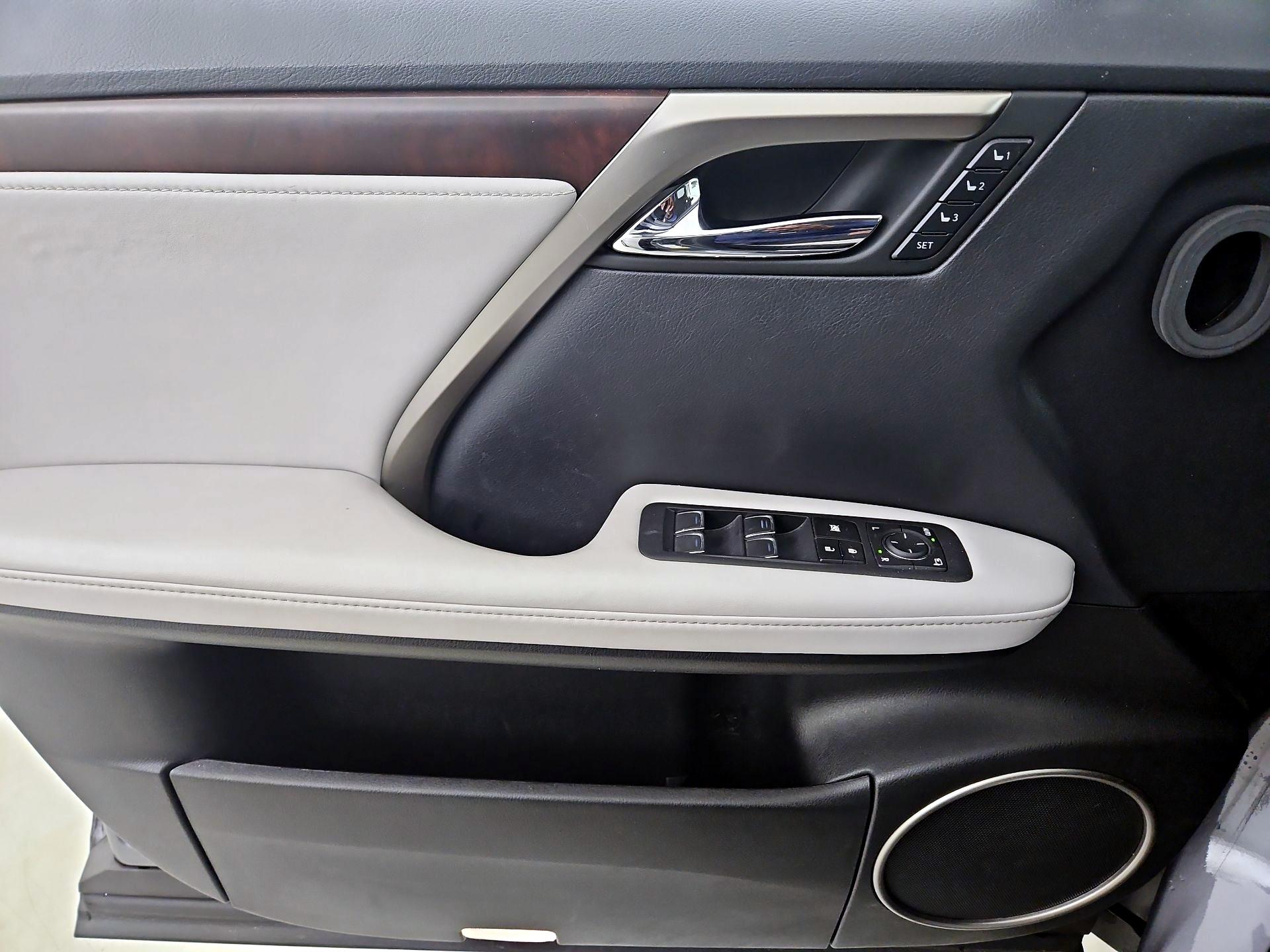 Thumbnail: 2020 Lexus RX - 12