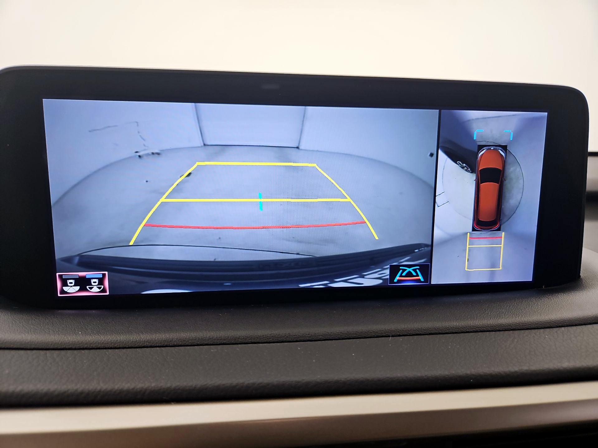 Thumbnail: 2020 Lexus RX - 14