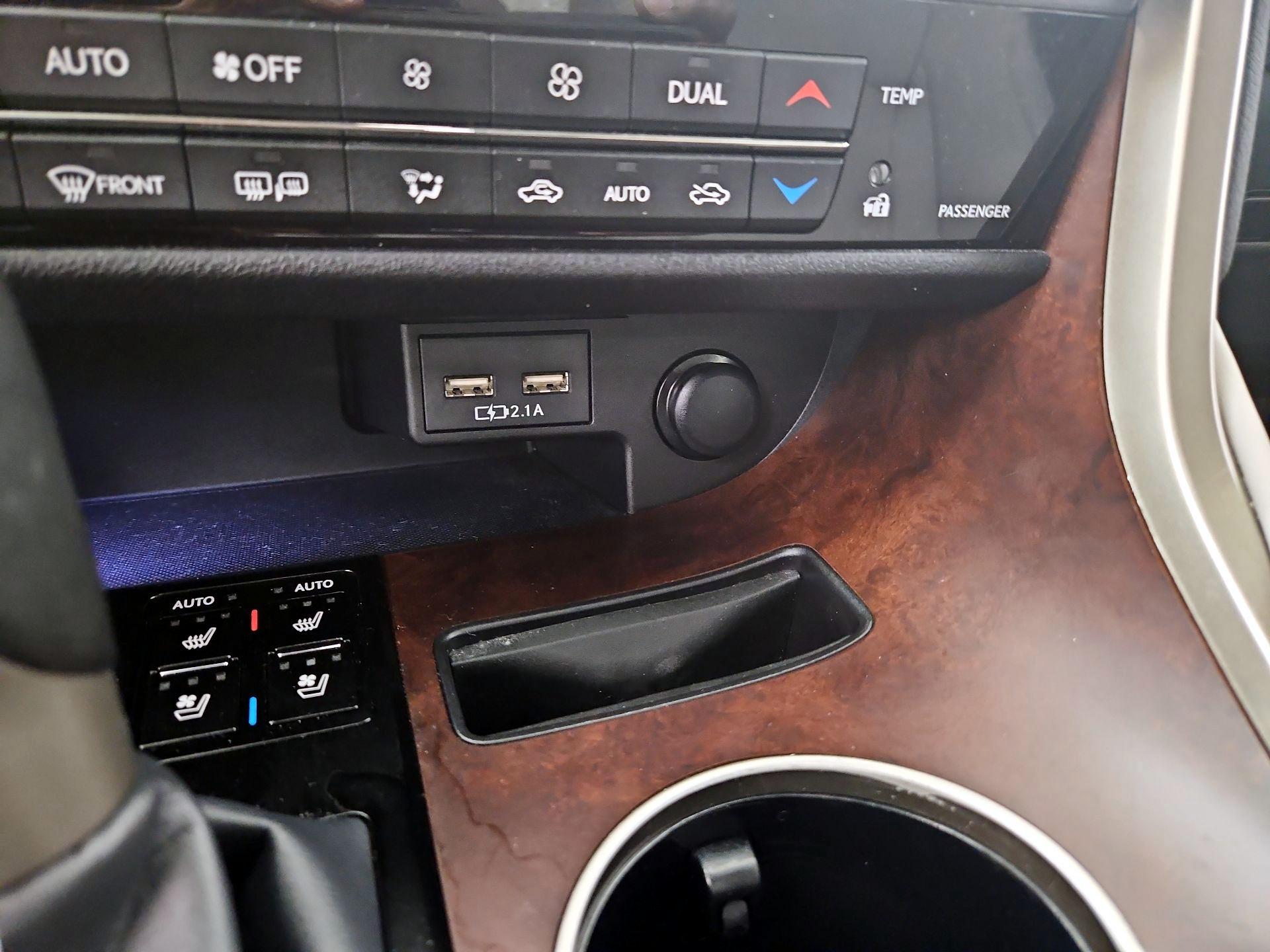 Thumbnail: 2020 Lexus RX - 18