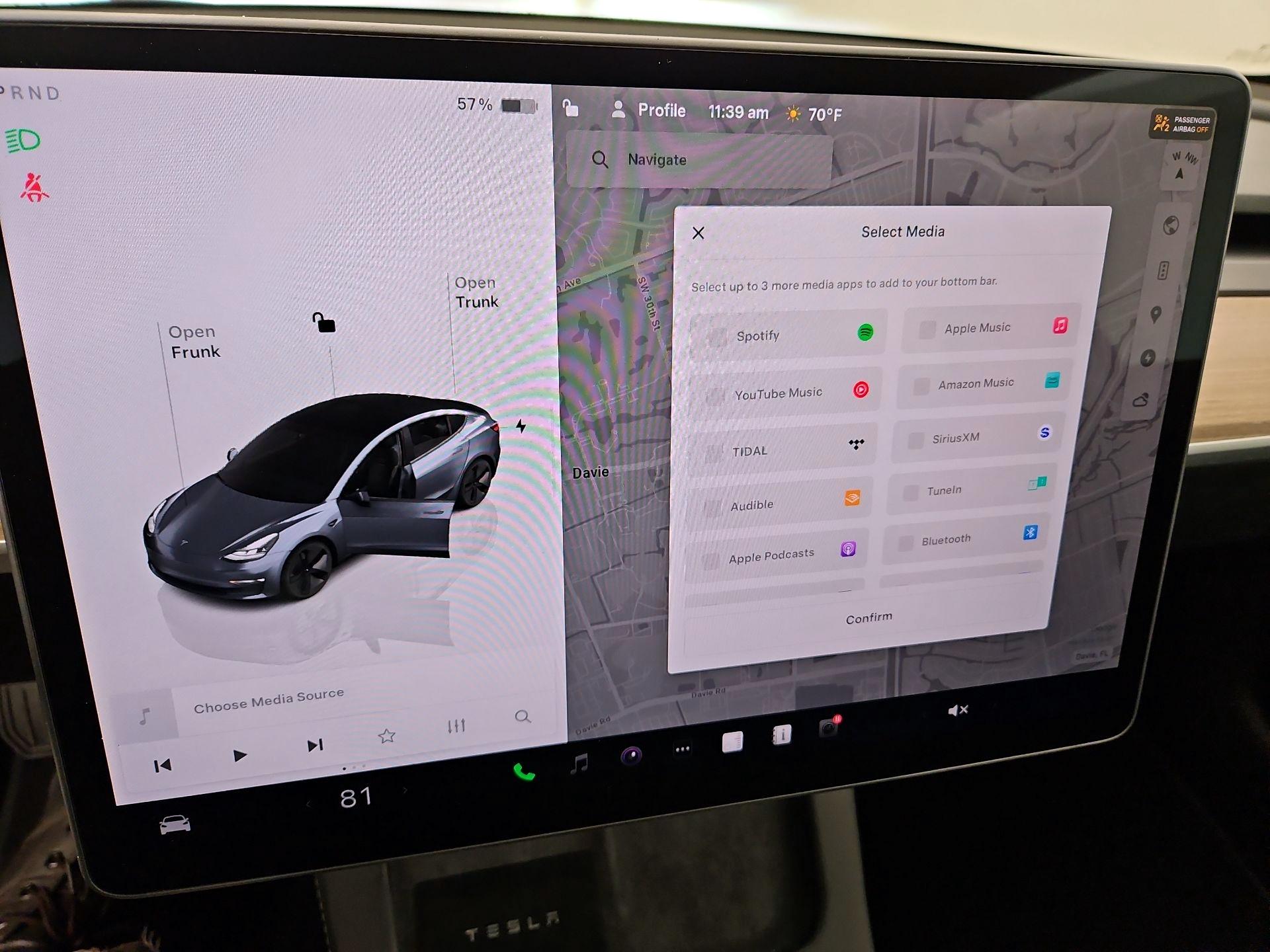 Thumbnail: 2023 Tesla Model 3 - 15