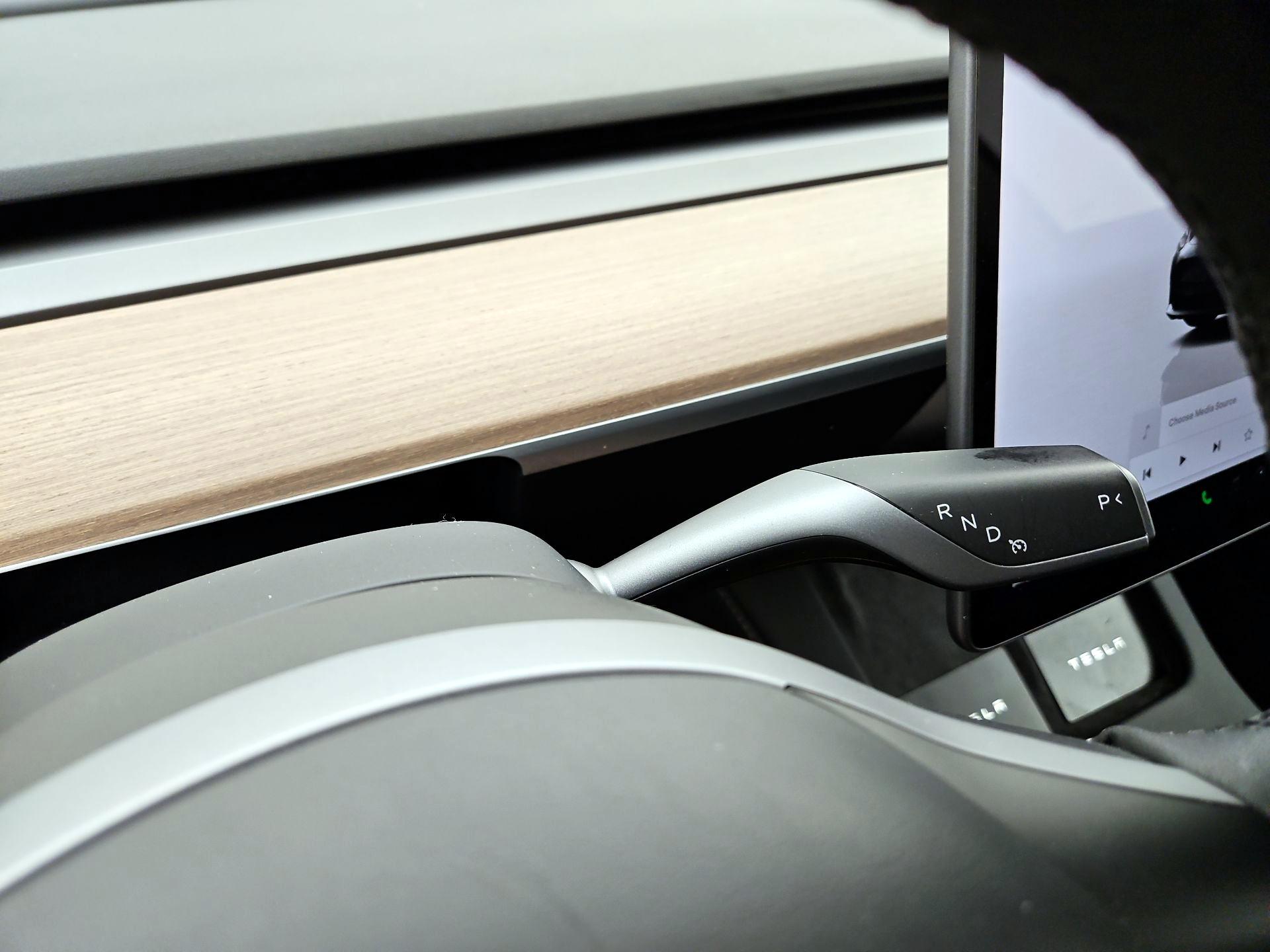 Thumbnail: 2023 Tesla Model 3 - 17