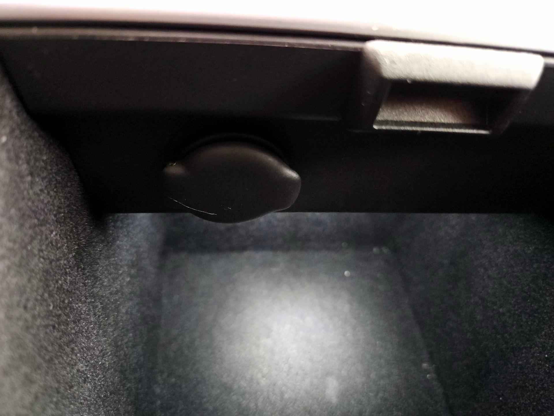 Thumbnail: 2023 Tesla Model 3 - 18