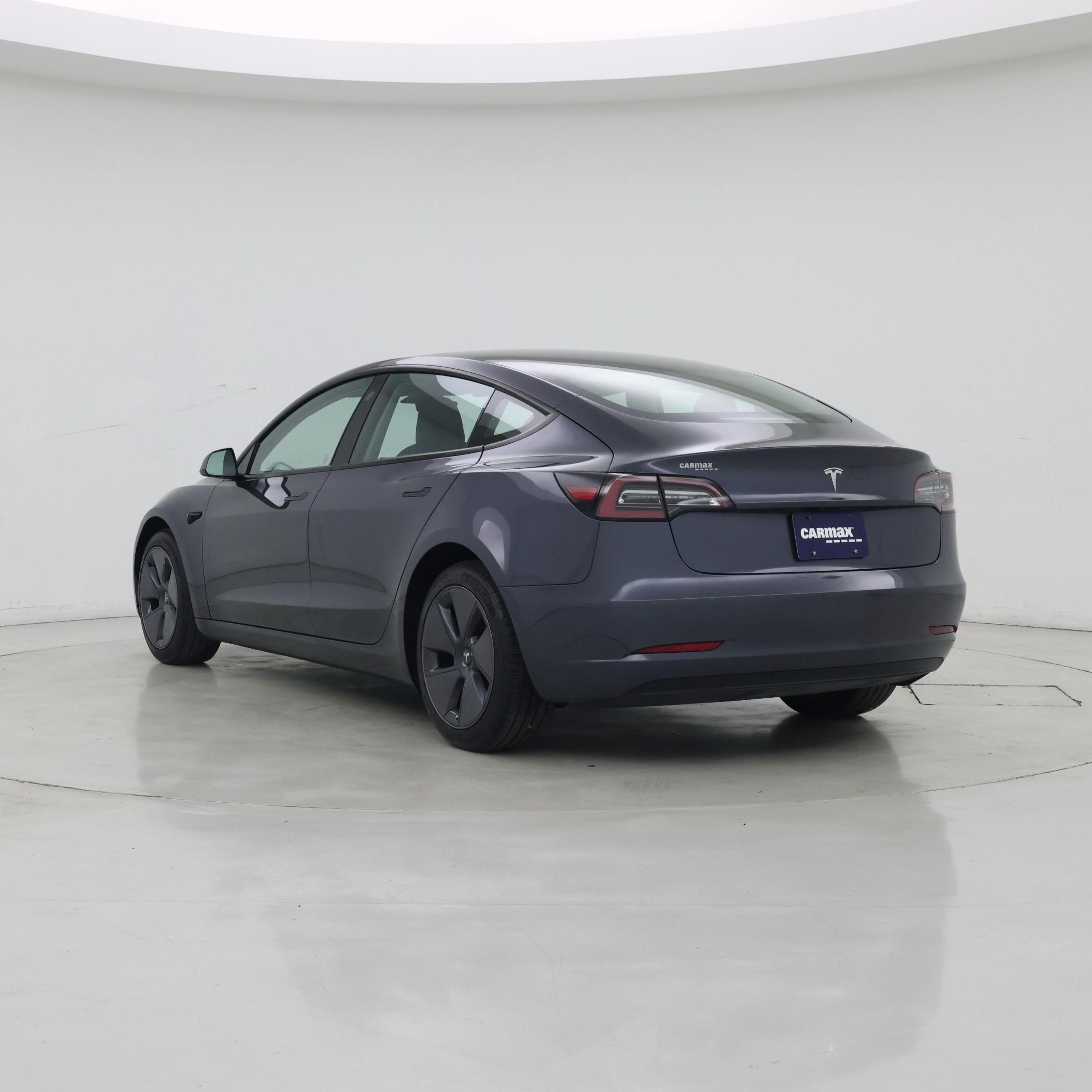 Thumbnail: 2023 Tesla Model 3 - 2