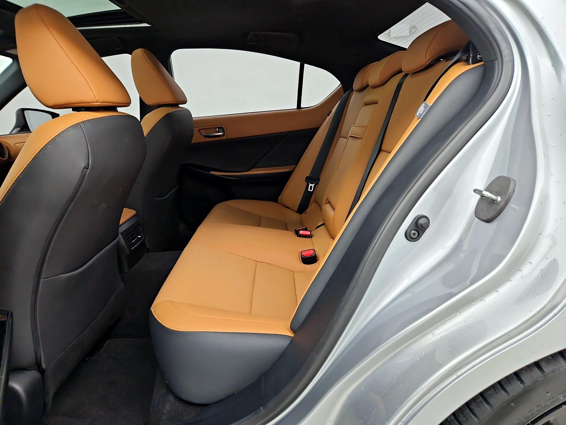 Thumbnail: 2024 Lexus IS - 20