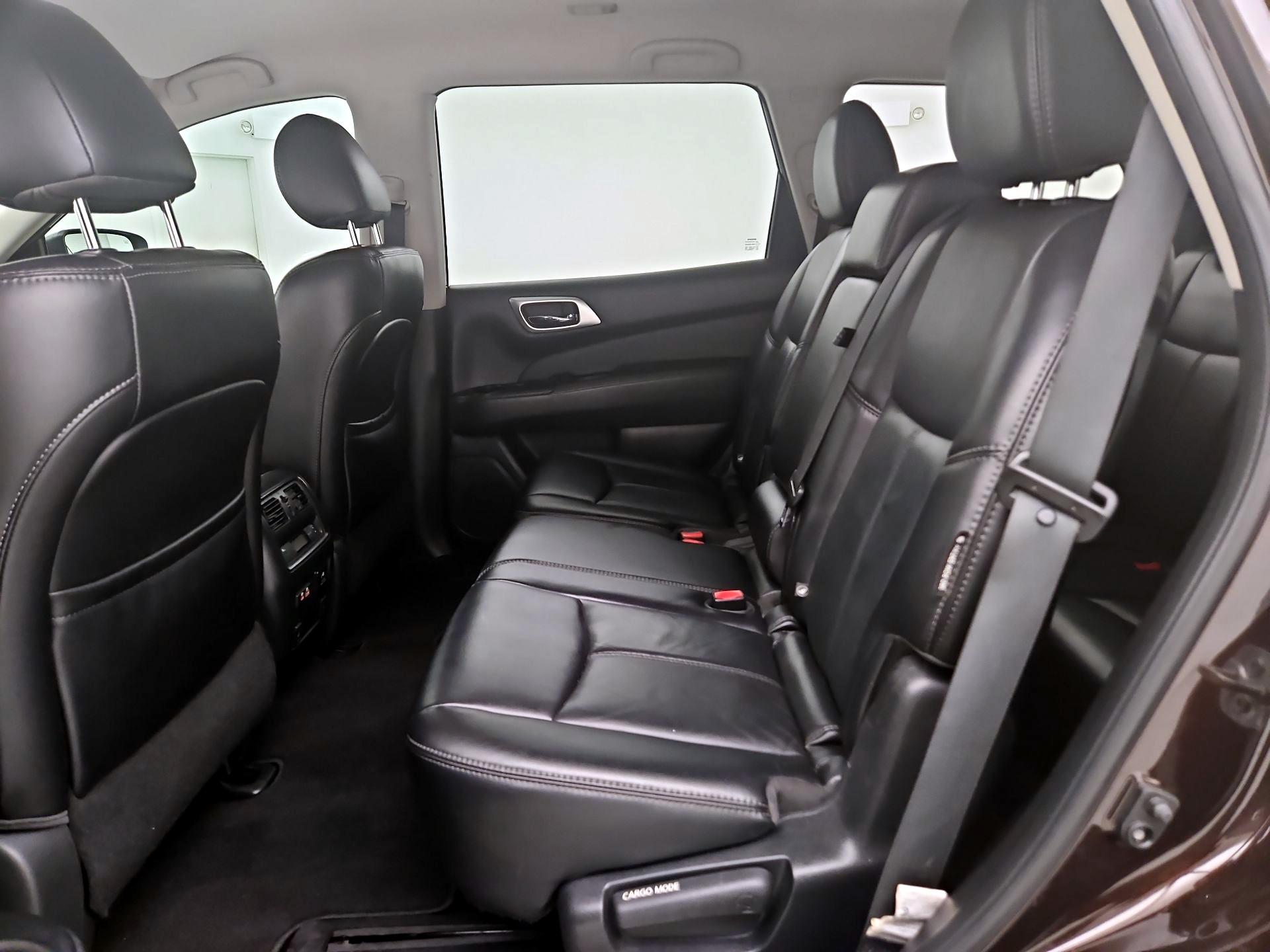 Thumbnail: 2019 Nissan Pathfinder - 20