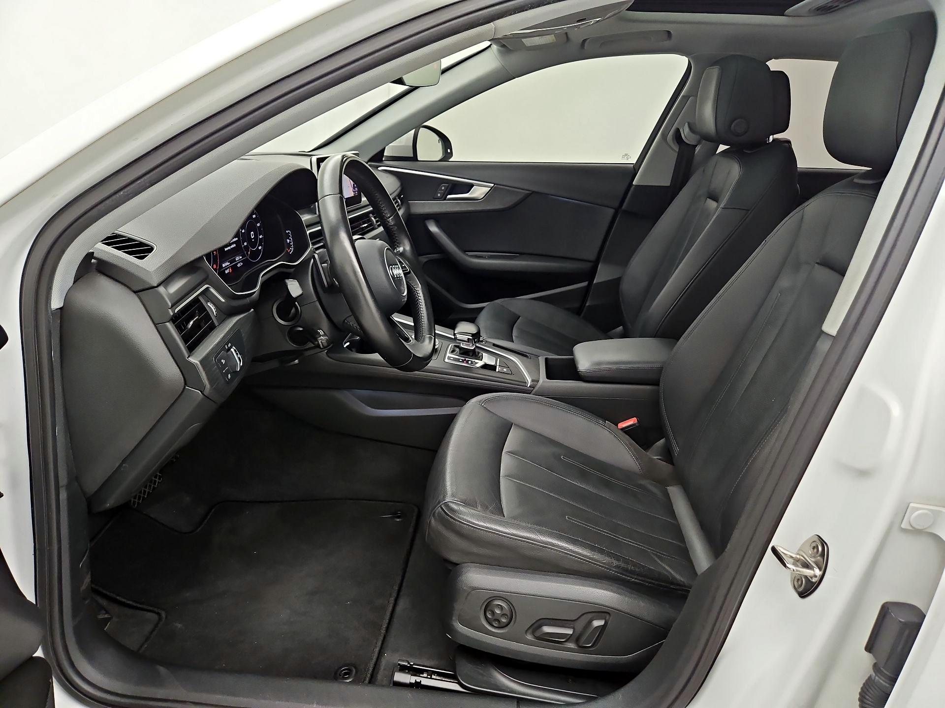 Thumbnail: 2017 Audi A4 - 11