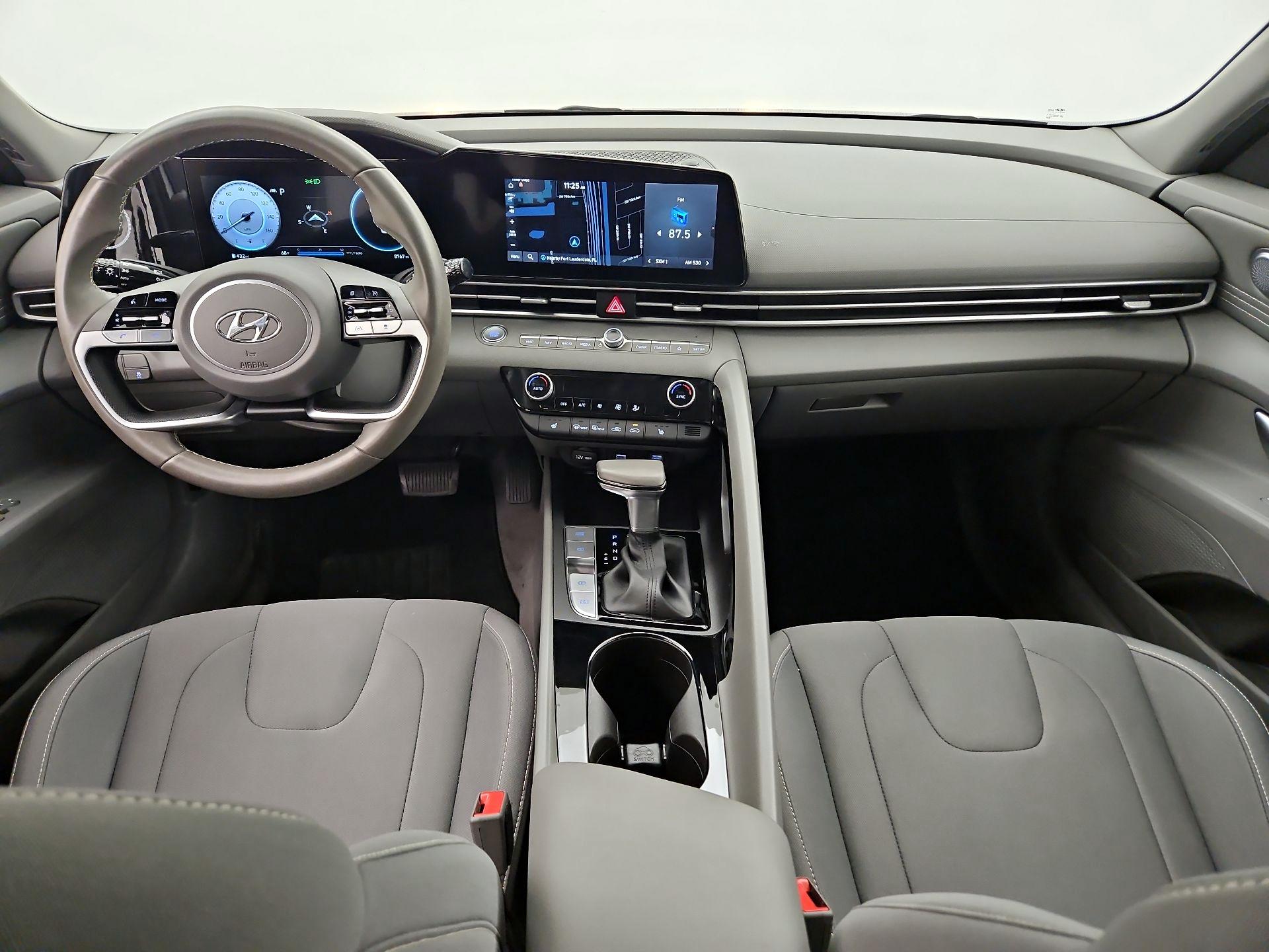 Thumbnail: 2023 Hyundai Elantra - 9