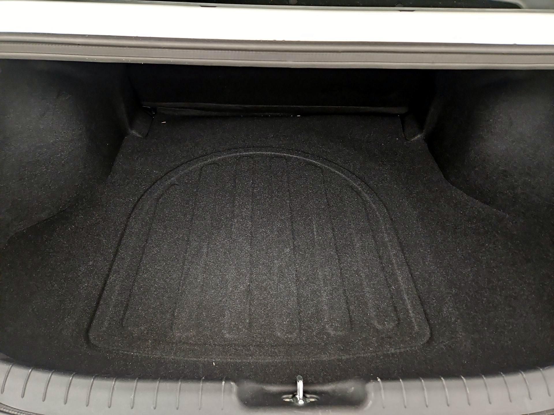 Thumbnail: 2023 Hyundai Elantra - 20