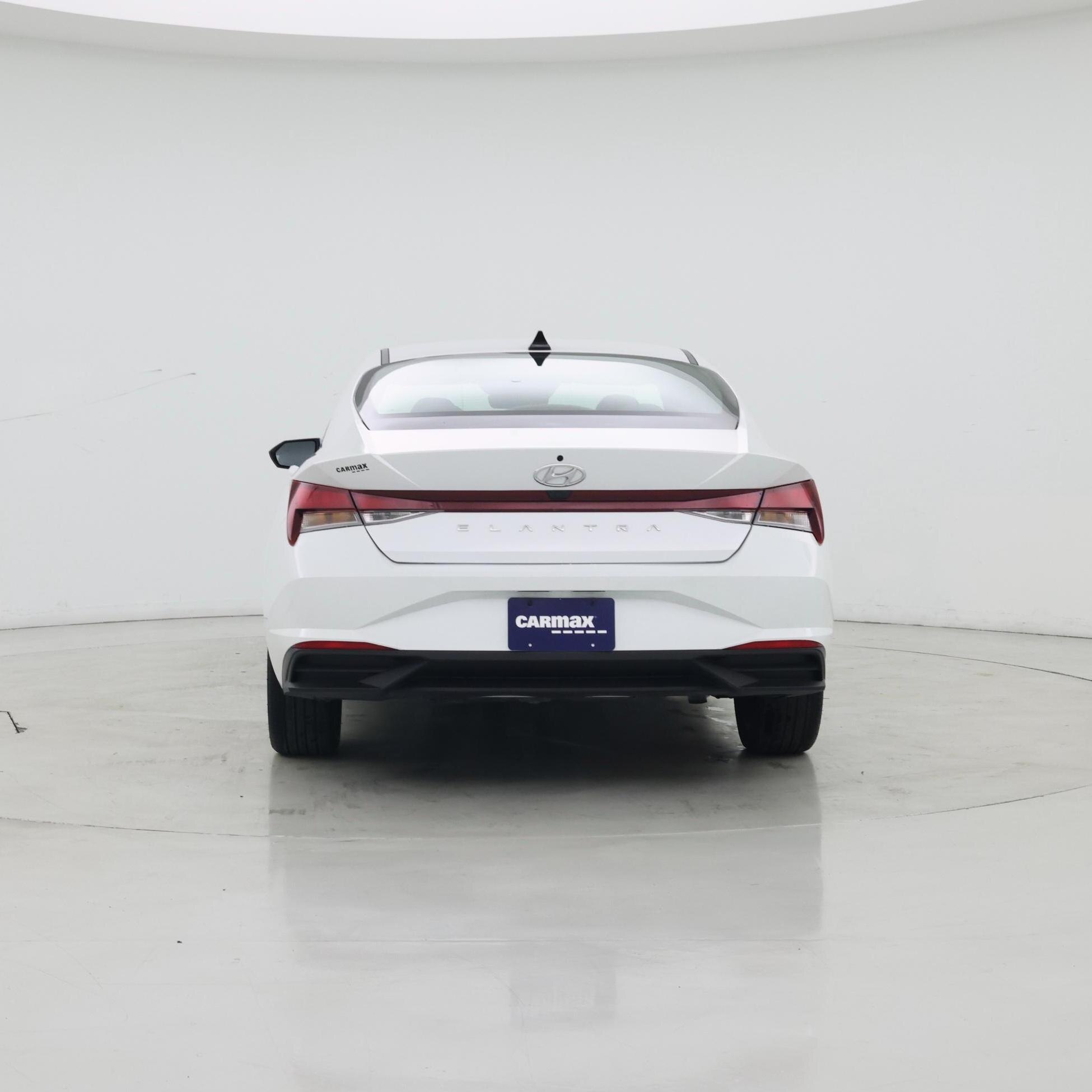 Thumbnail: 2023 Hyundai Elantra - 6