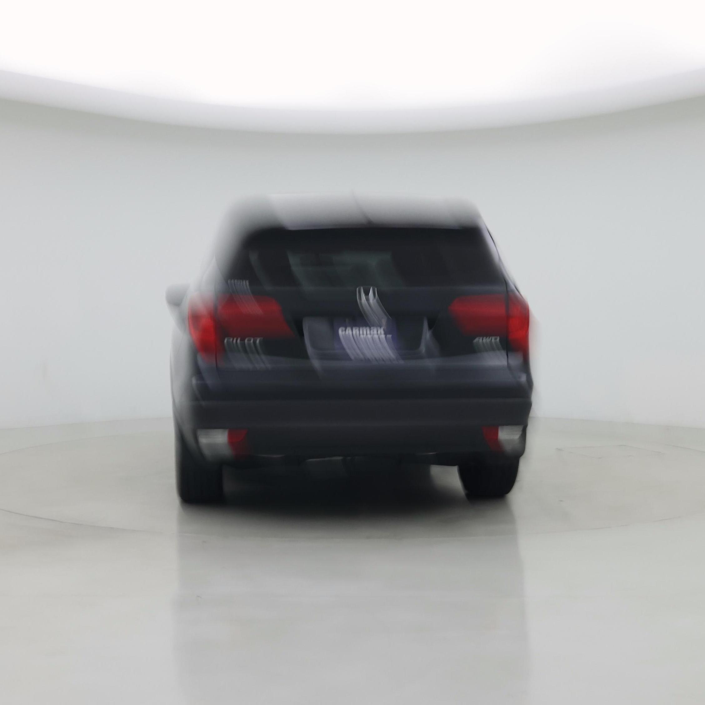 Thumbnail: 2017 Honda Pilot - 6