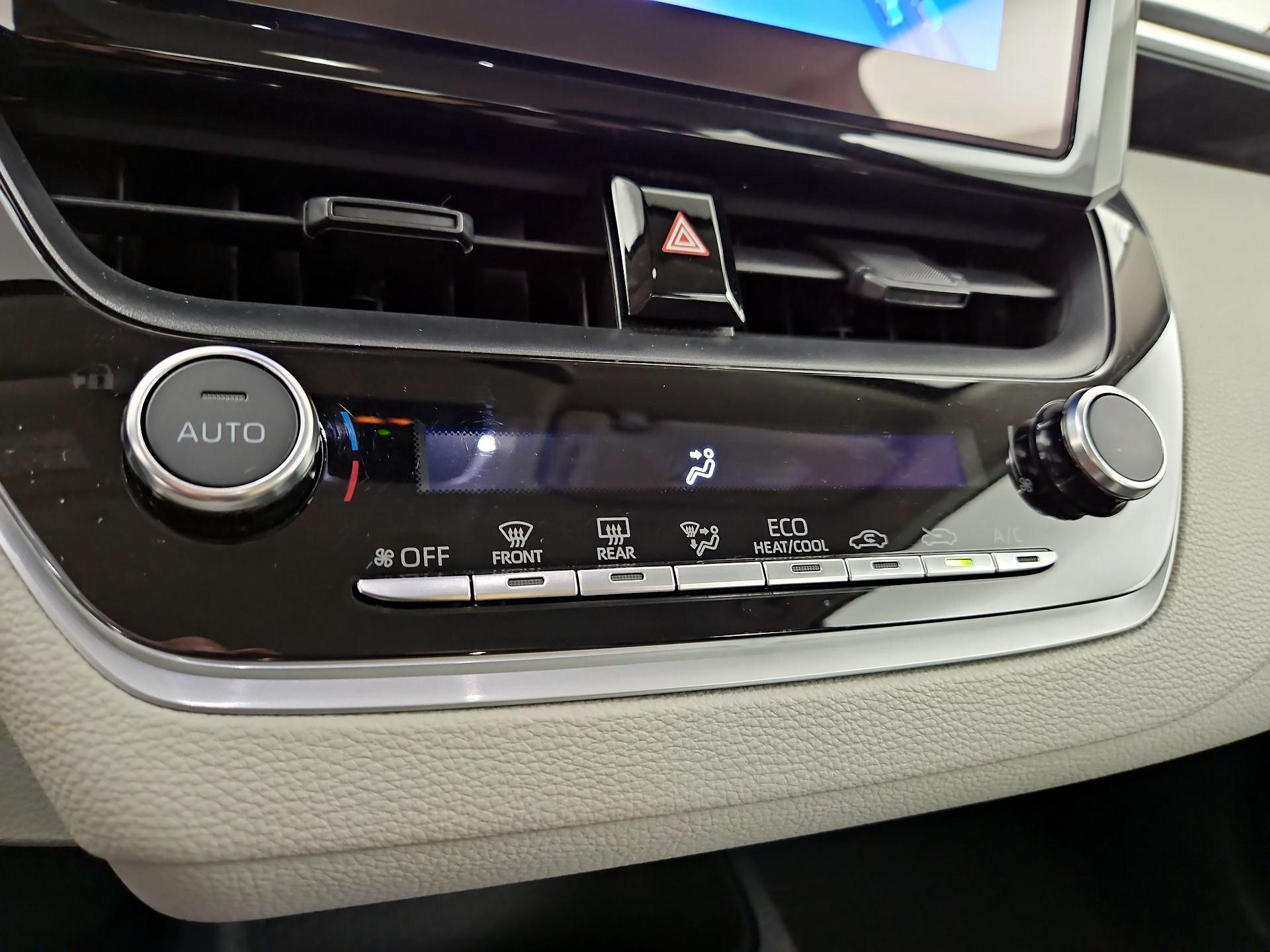 Thumbnail: 2023 Toyota Corolla - 16