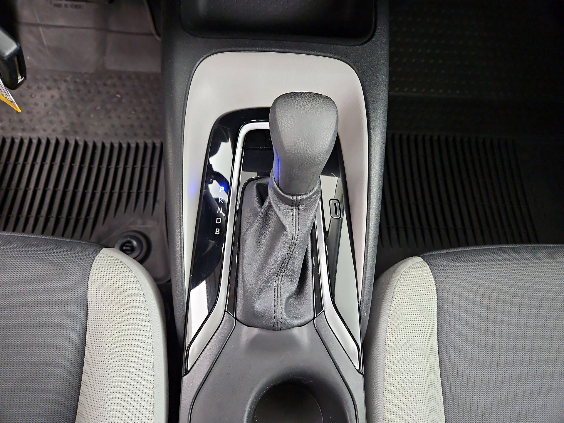 Thumbnail: 2023 Toyota Corolla - 17