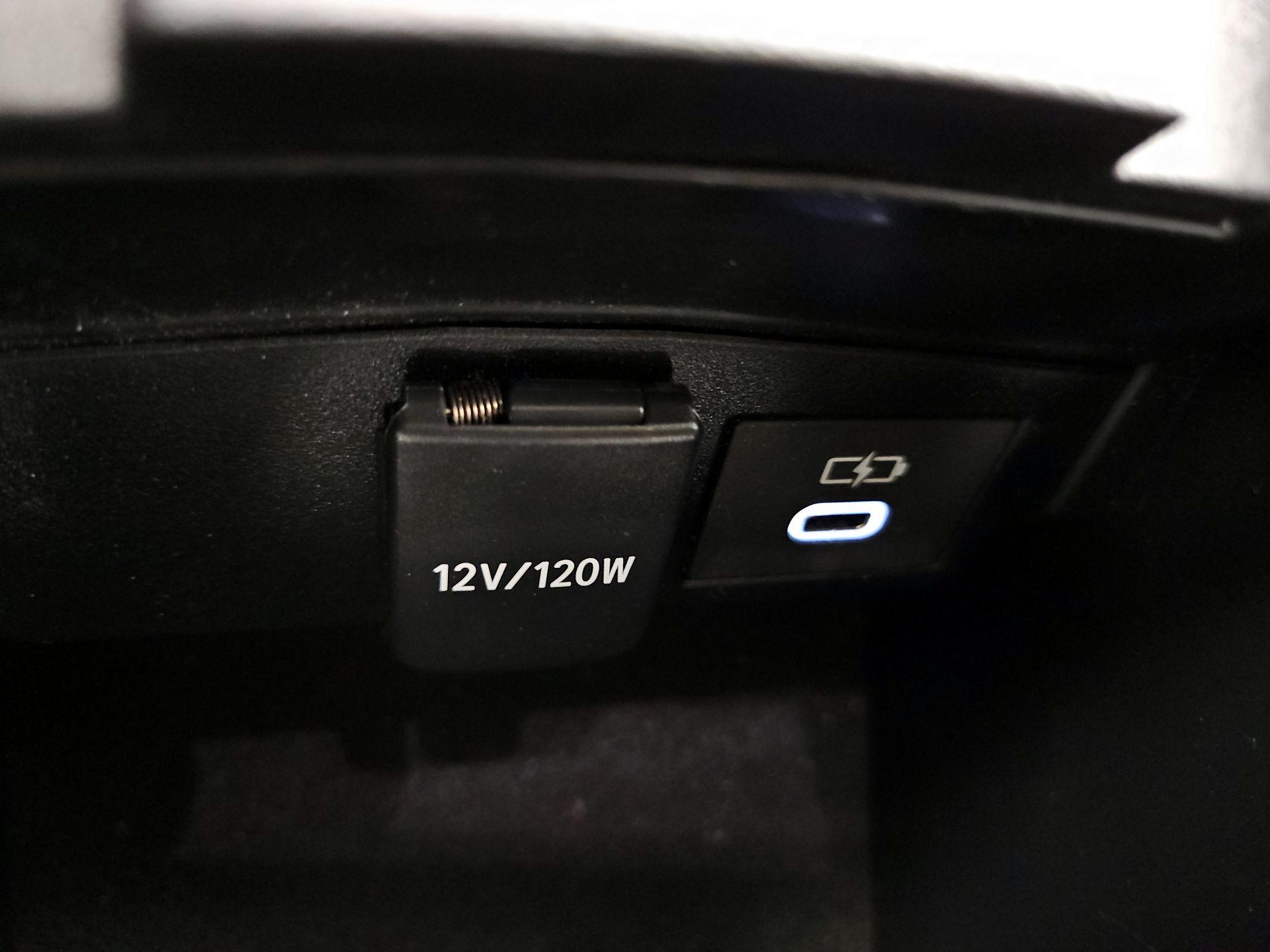 Thumbnail: 2023 Toyota Corolla - 18