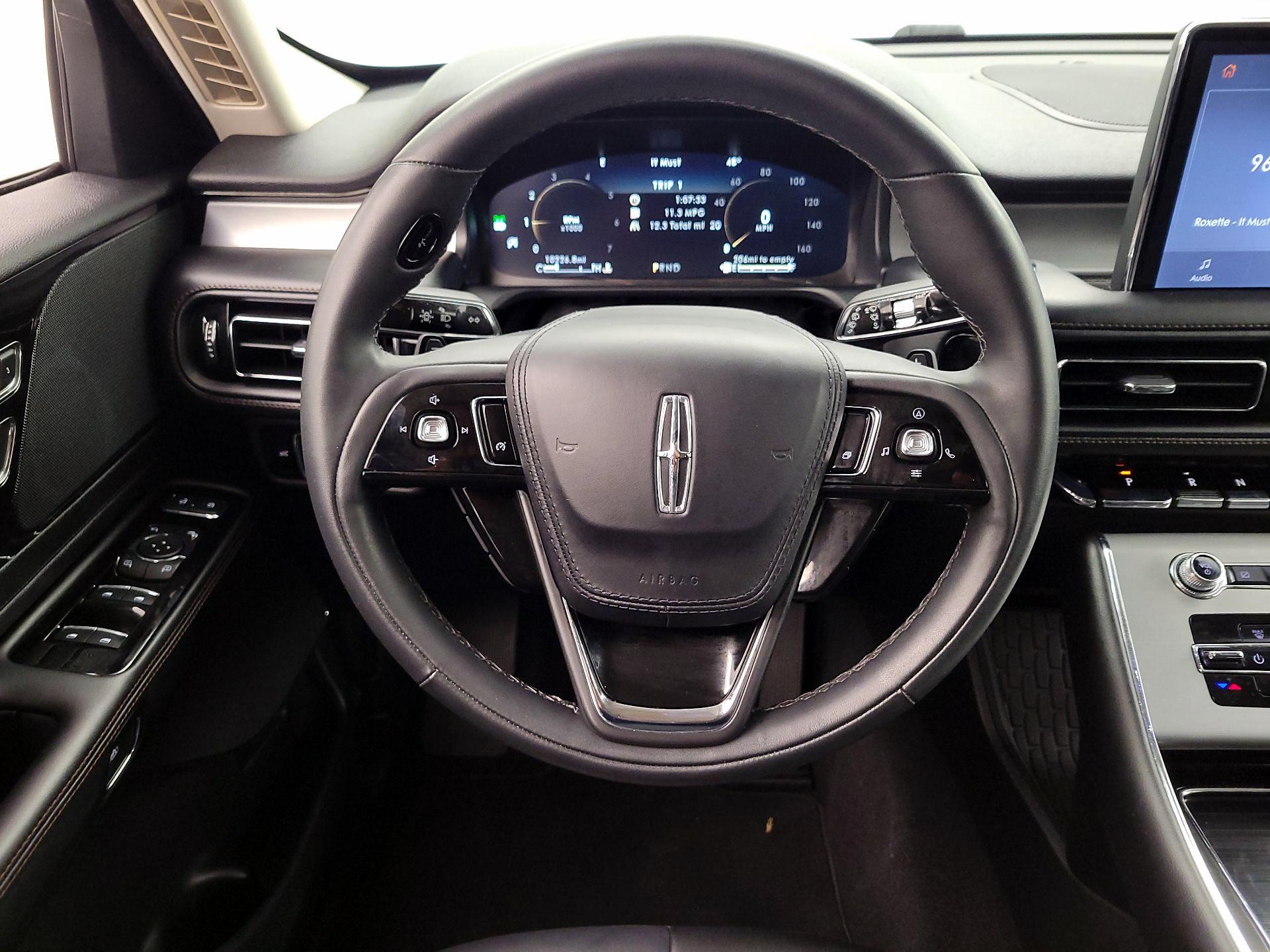 Thumbnail: 2024 Lincoln Aviator - 10