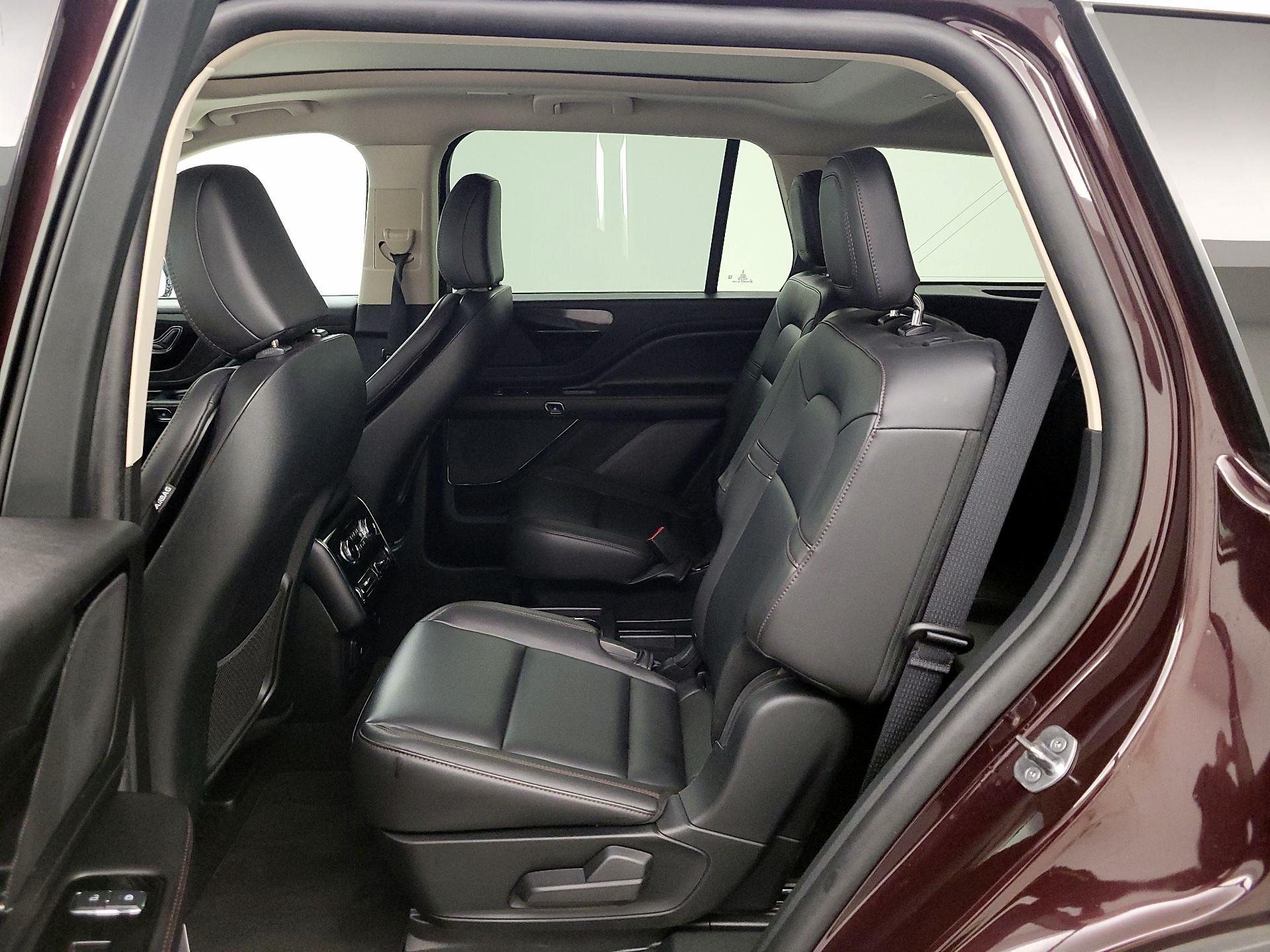 Thumbnail: 2024 Lincoln Aviator - 20