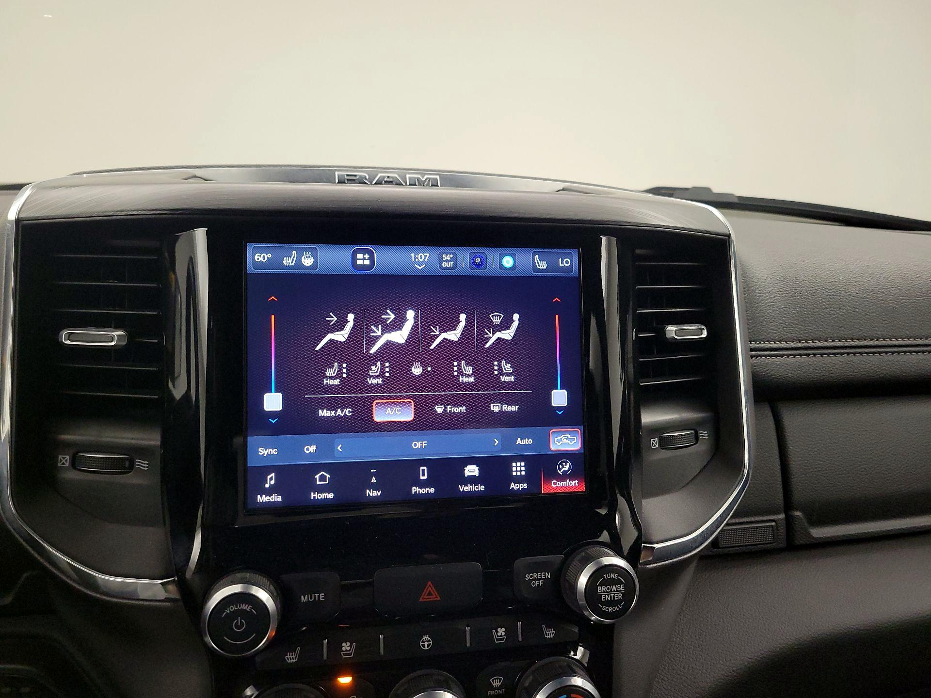 Thumbnail: 2024 RAM 1500 - 17