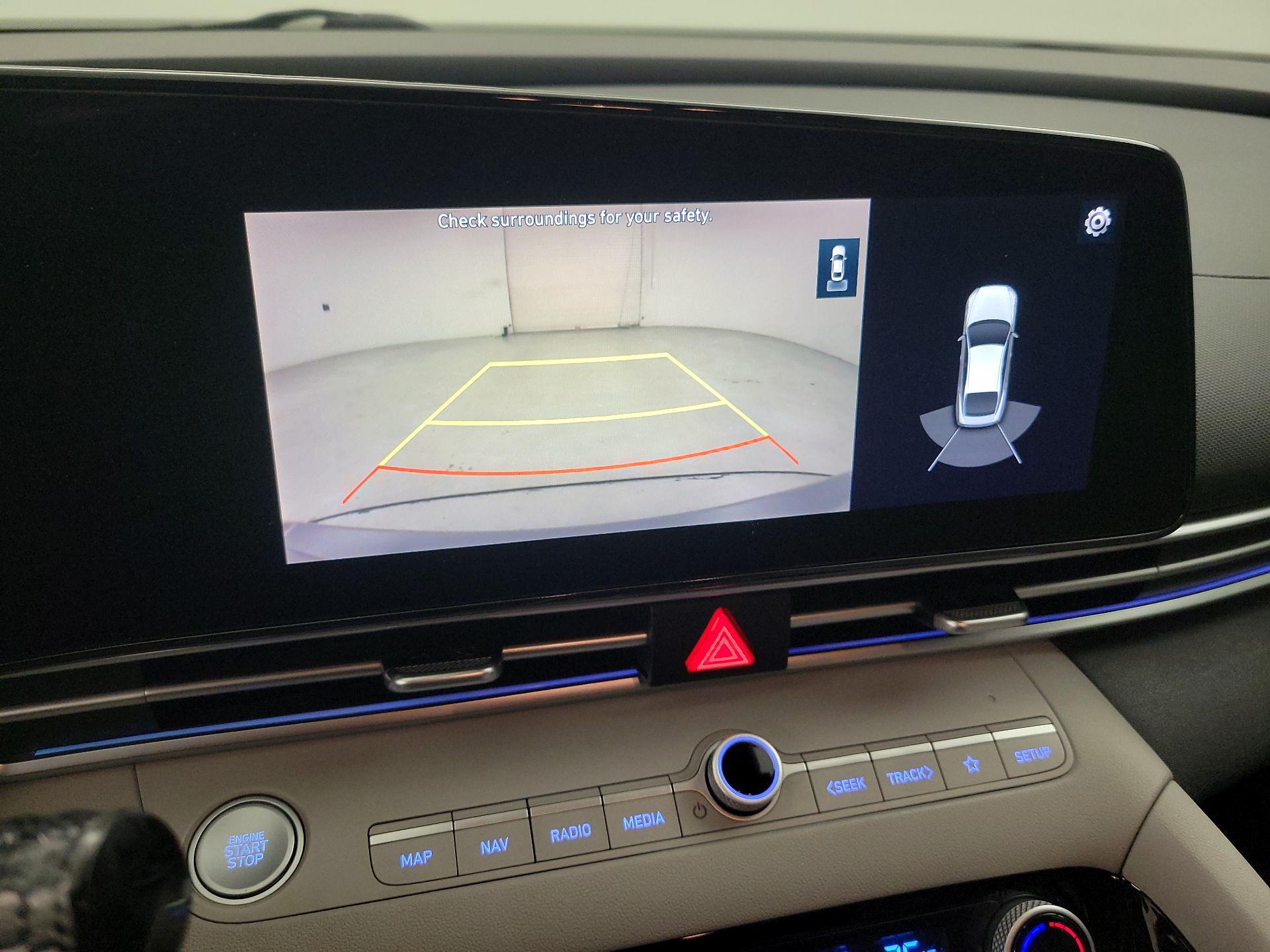 Thumbnail: 2021 Hyundai Elantra - 15