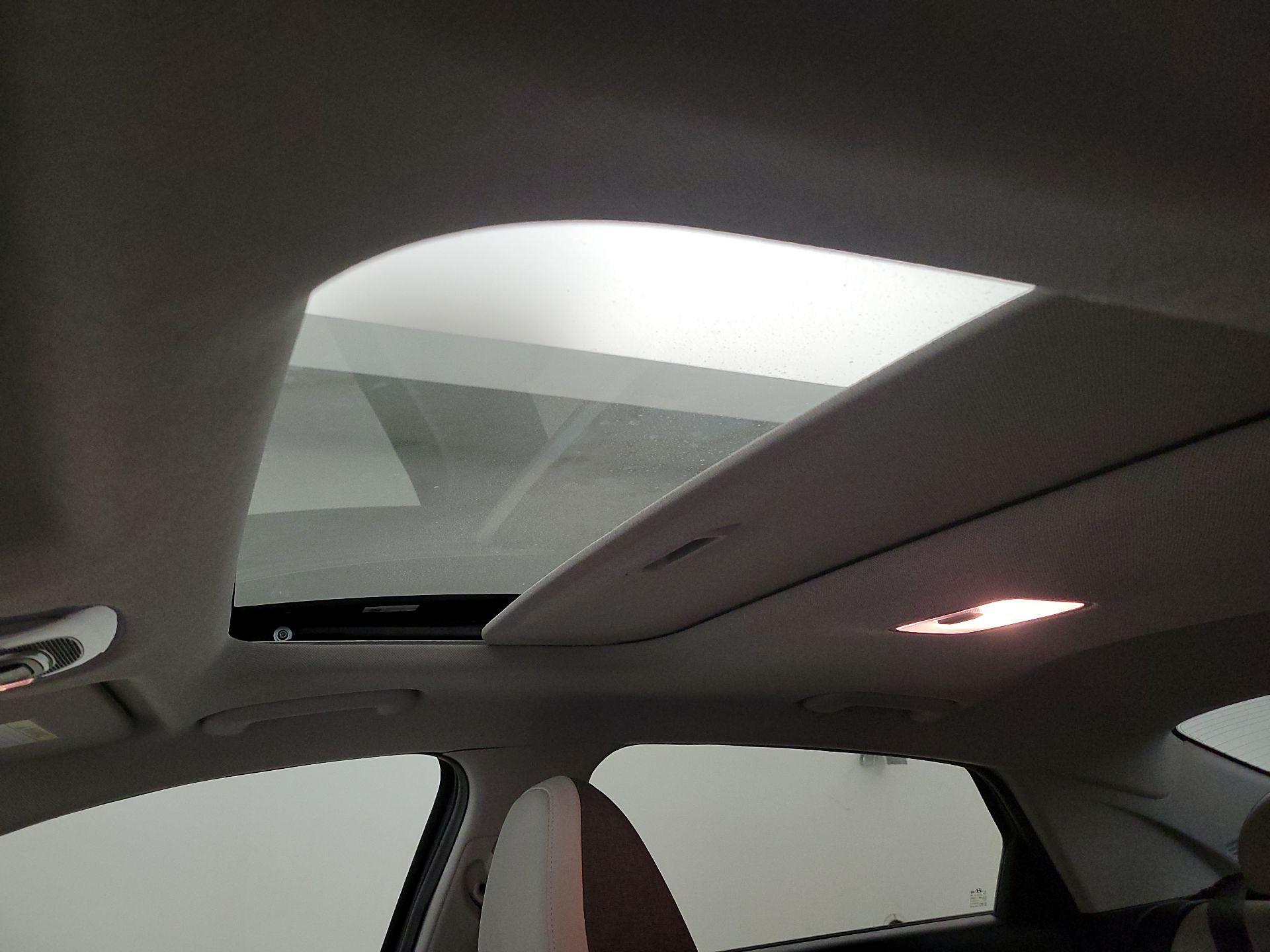 Thumbnail: 2021 Hyundai Elantra - 20