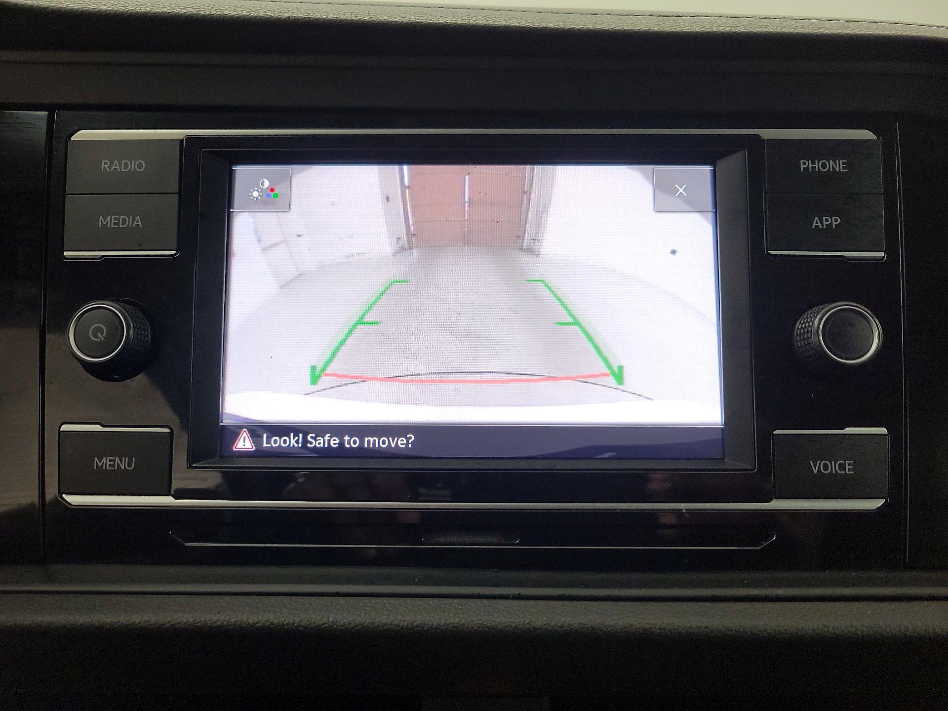 Thumbnail: 2022 Volkswagen Jetta - 14