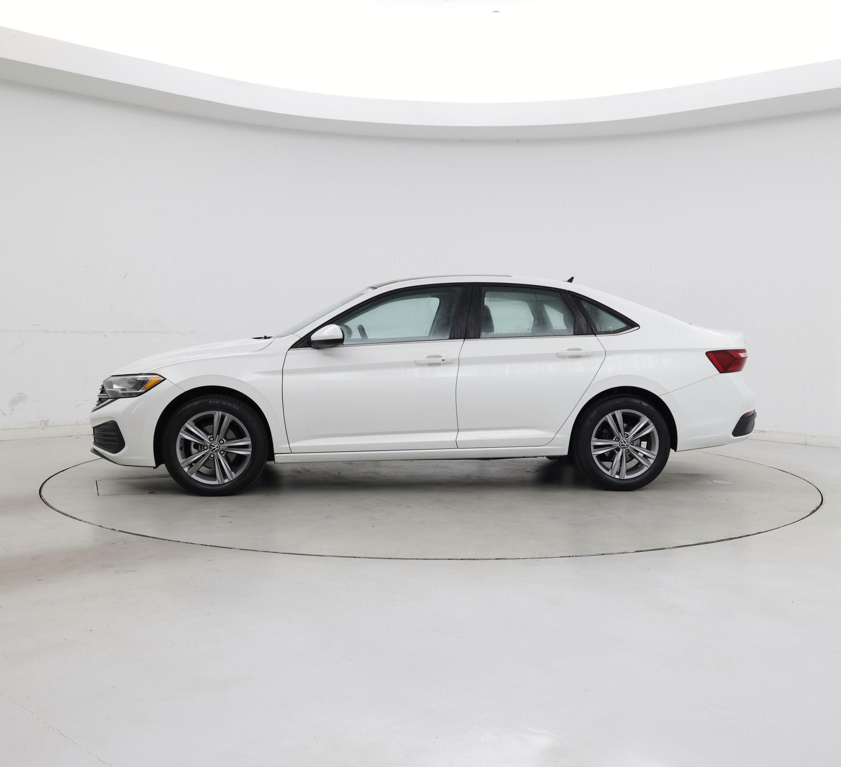 Thumbnail: 2022 Volkswagen Jetta - 3