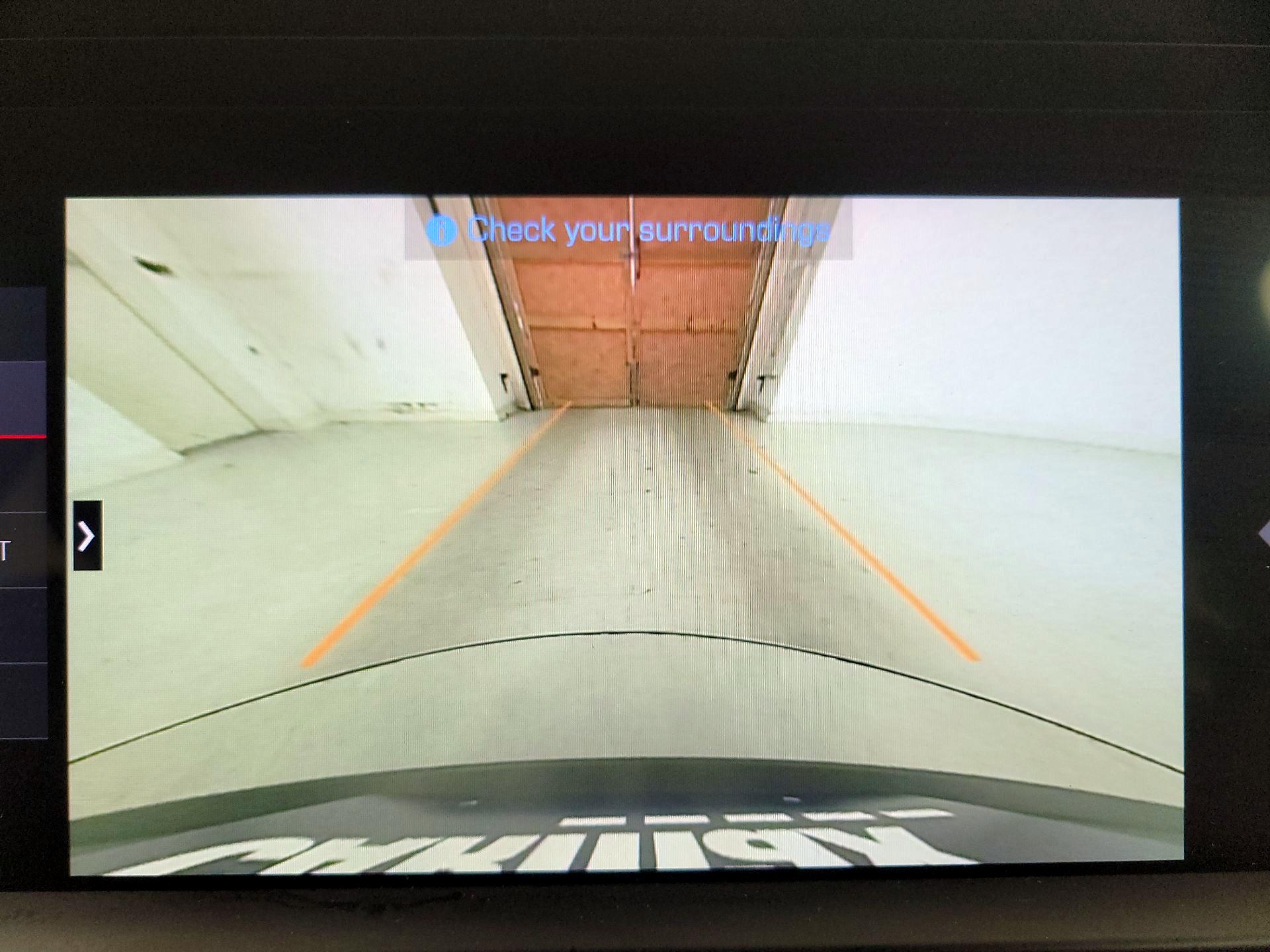 Thumbnail: 2021 Porsche Macan - 15