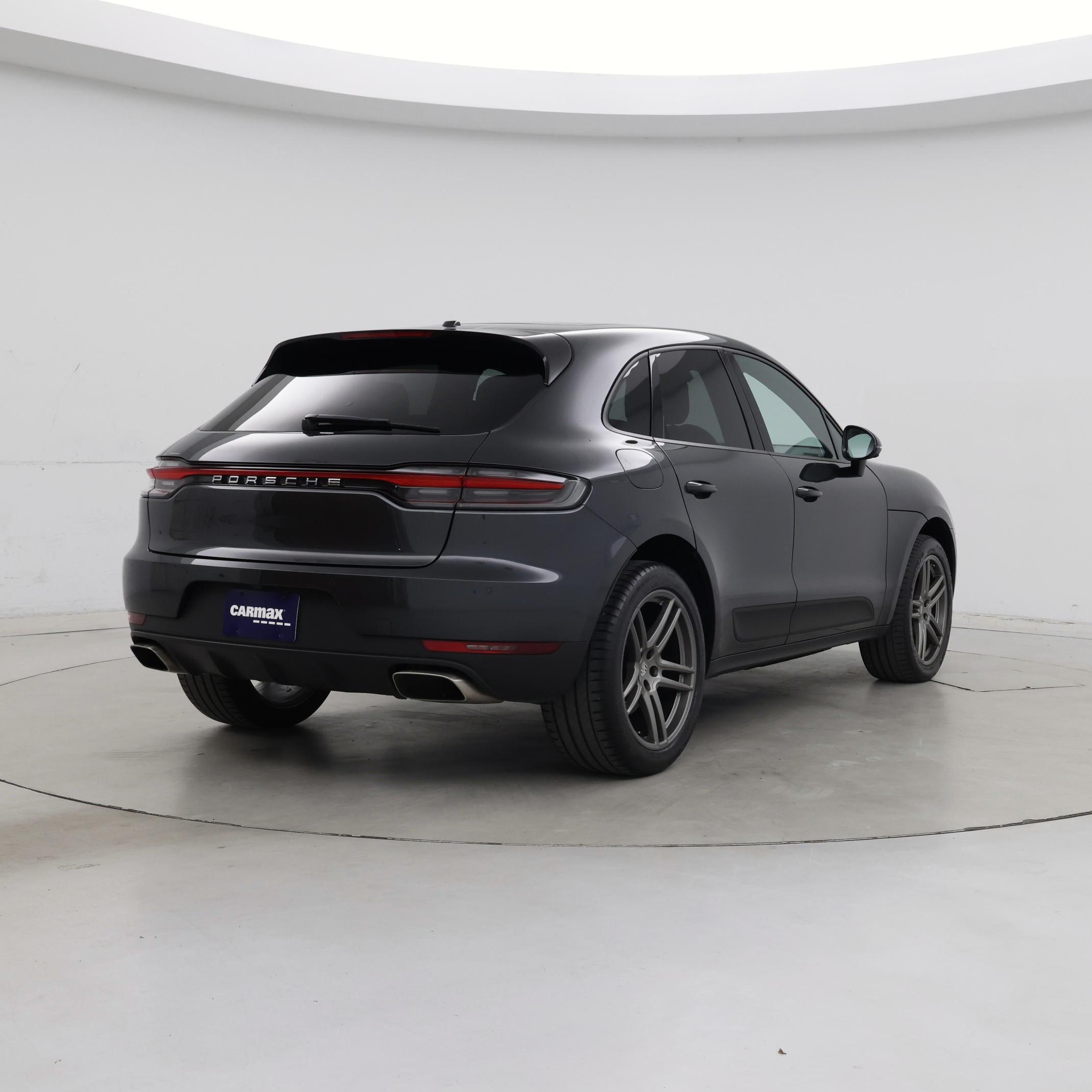Thumbnail: 2021 Porsche Macan - 8