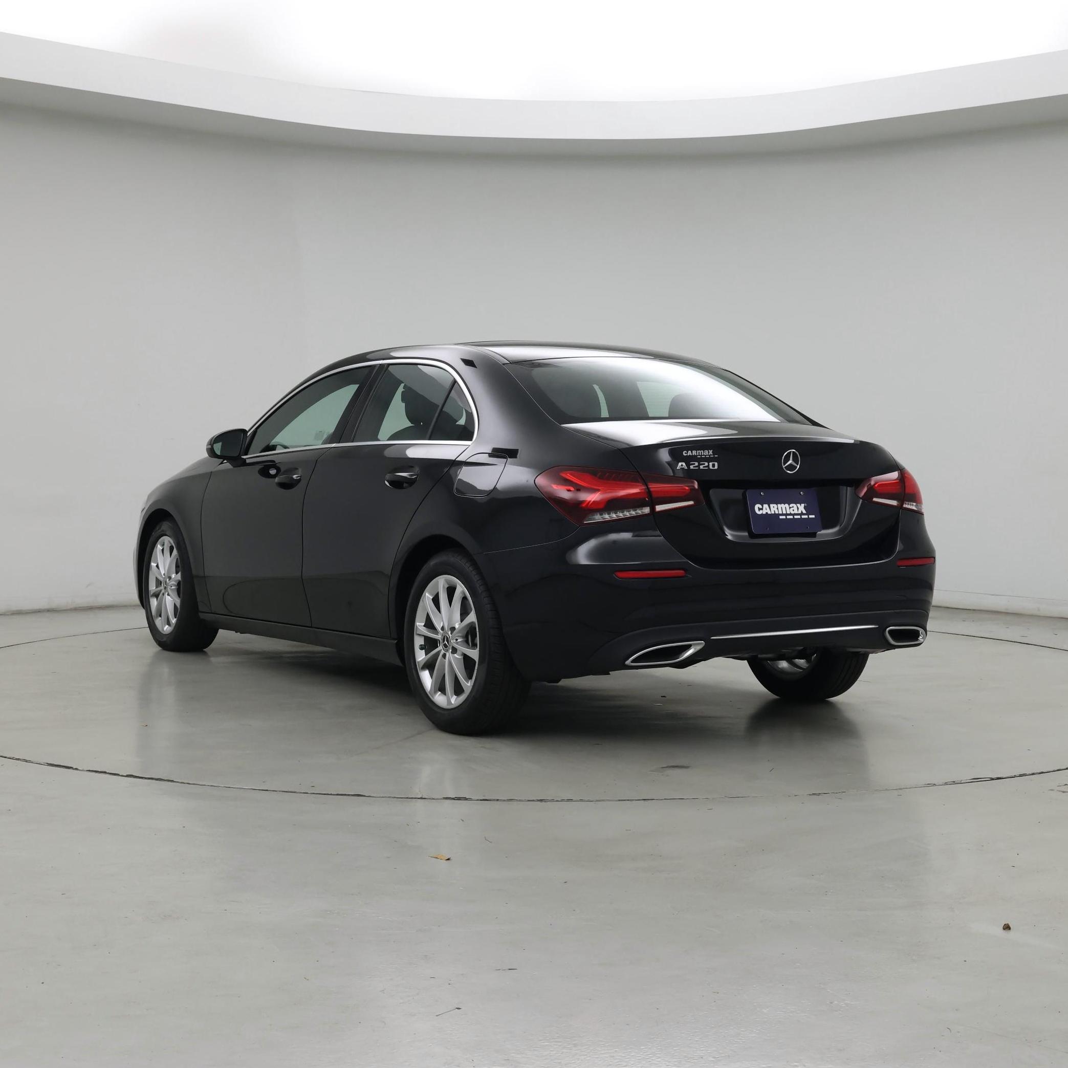 Thumbnail: 2022 Mercedes-Benz A-Class - 2