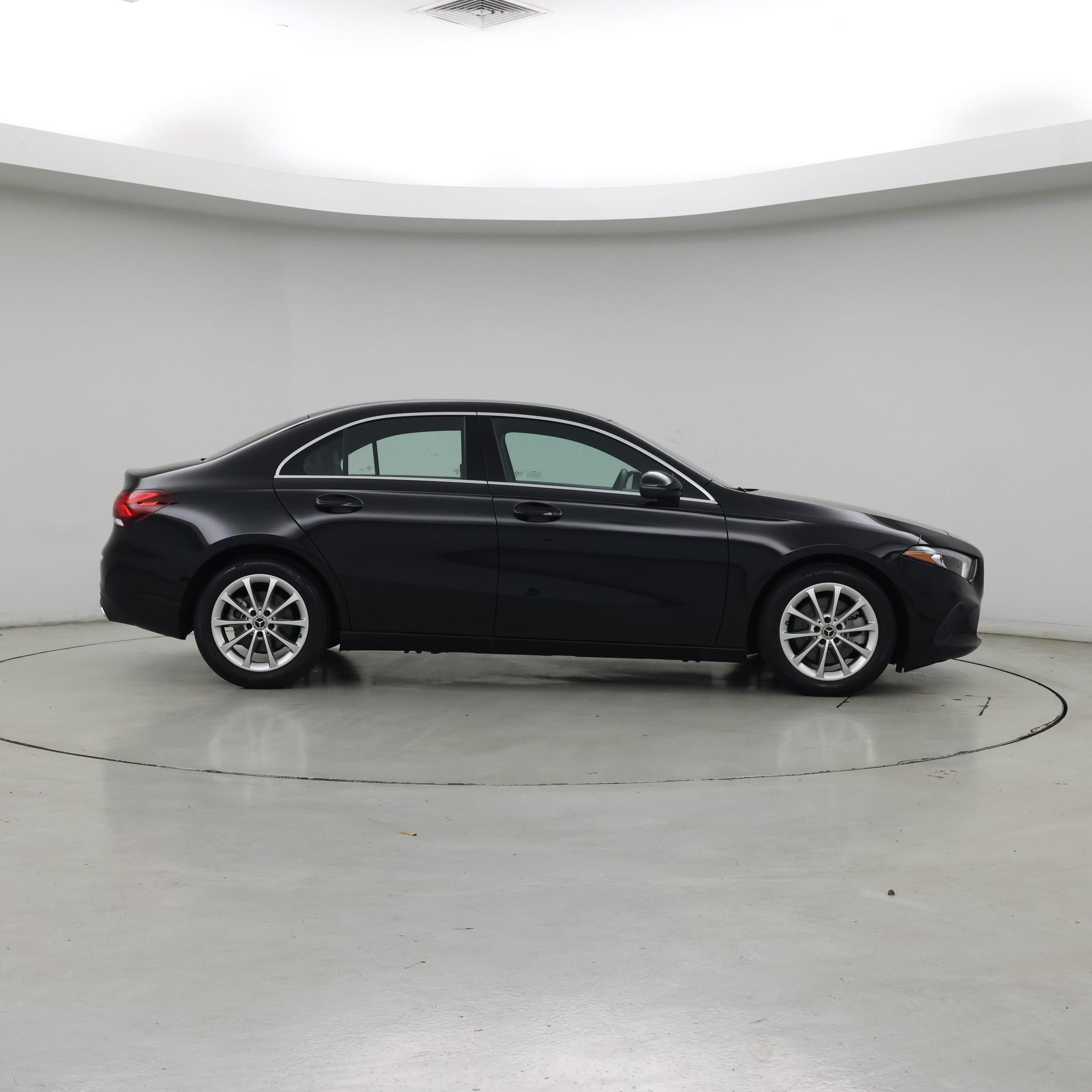 Thumbnail: 2022 Mercedes-Benz A-Class - 7