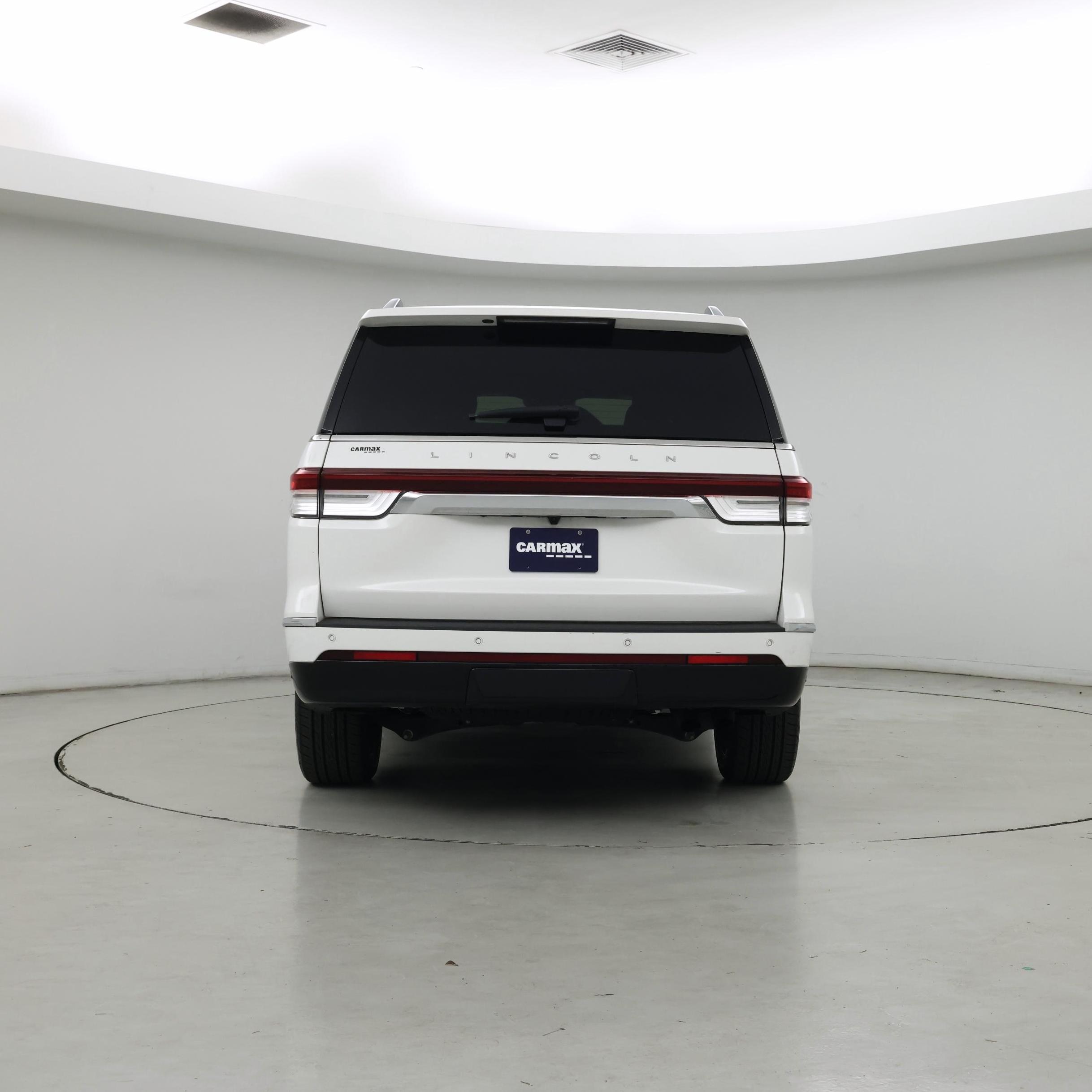 Thumbnail: 2022 Lincoln Navigator - 6