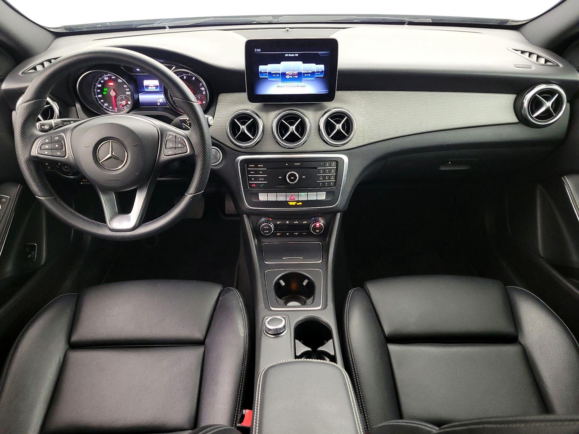 Thumbnail: 2020 Mercedes-Benz GLA - 9