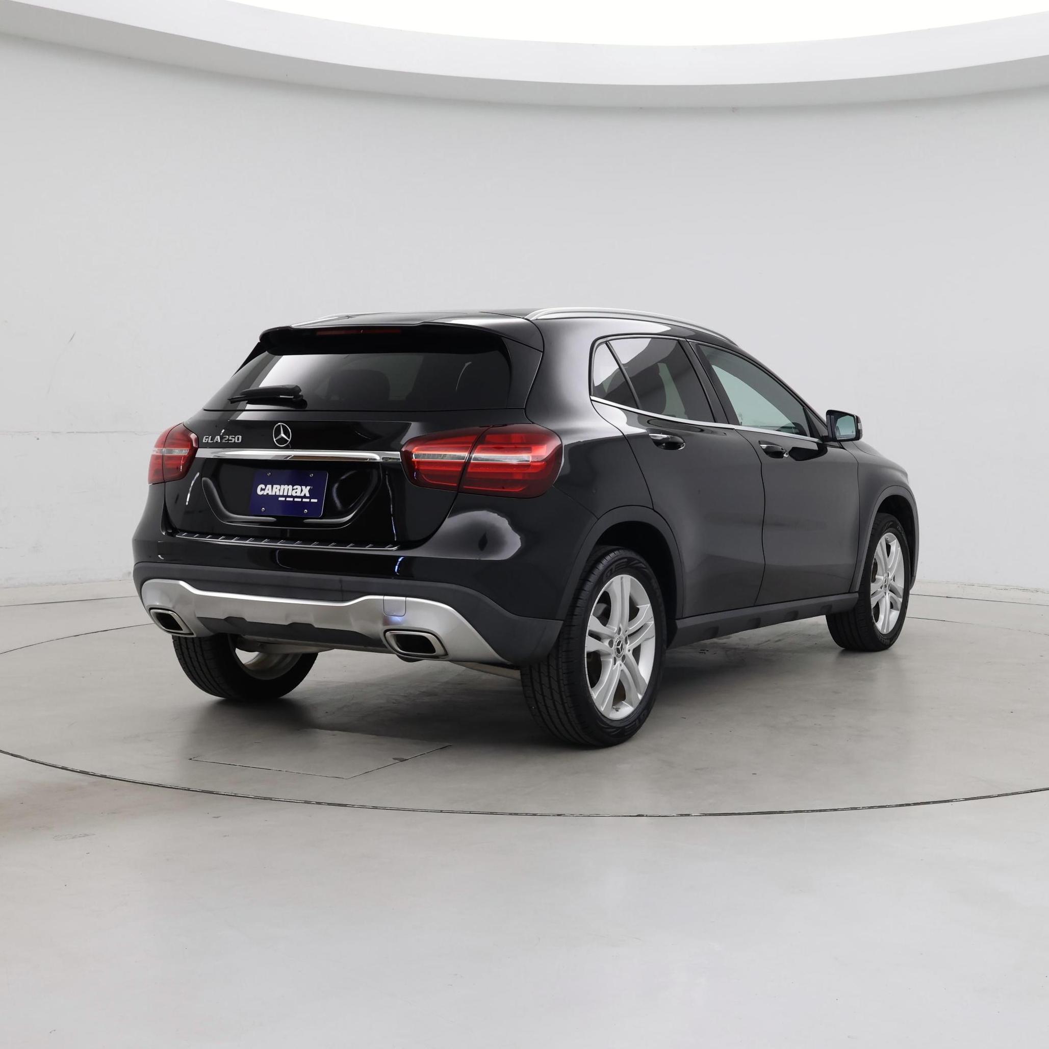 Thumbnail: 2020 Mercedes-Benz GLA - 8