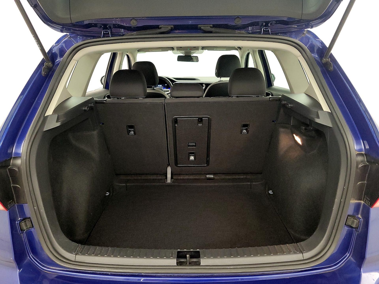 2022 Volkswagen Taos S - Photo 21