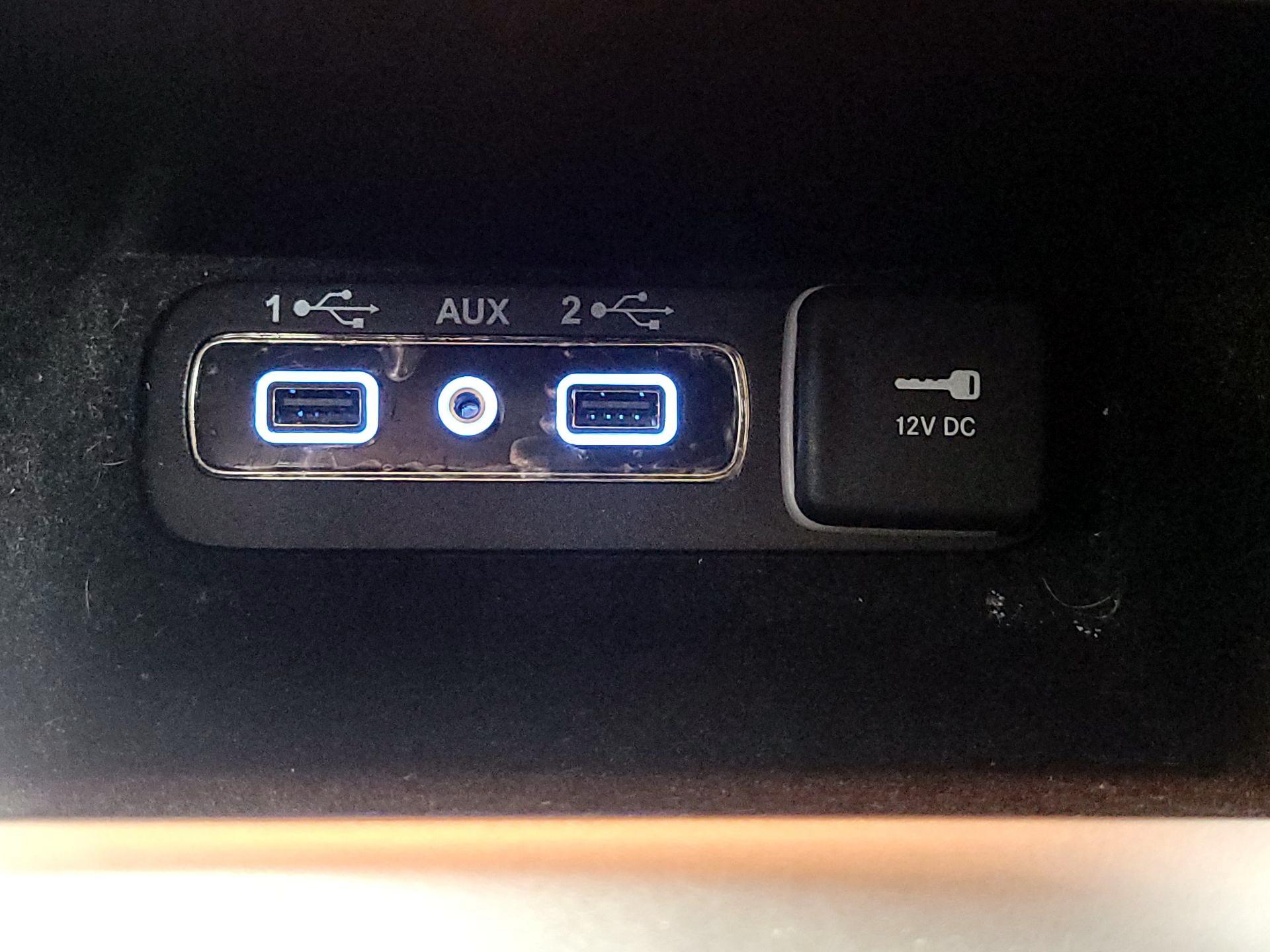 Thumbnail: 2018 Jeep Grand Cherokee - 18