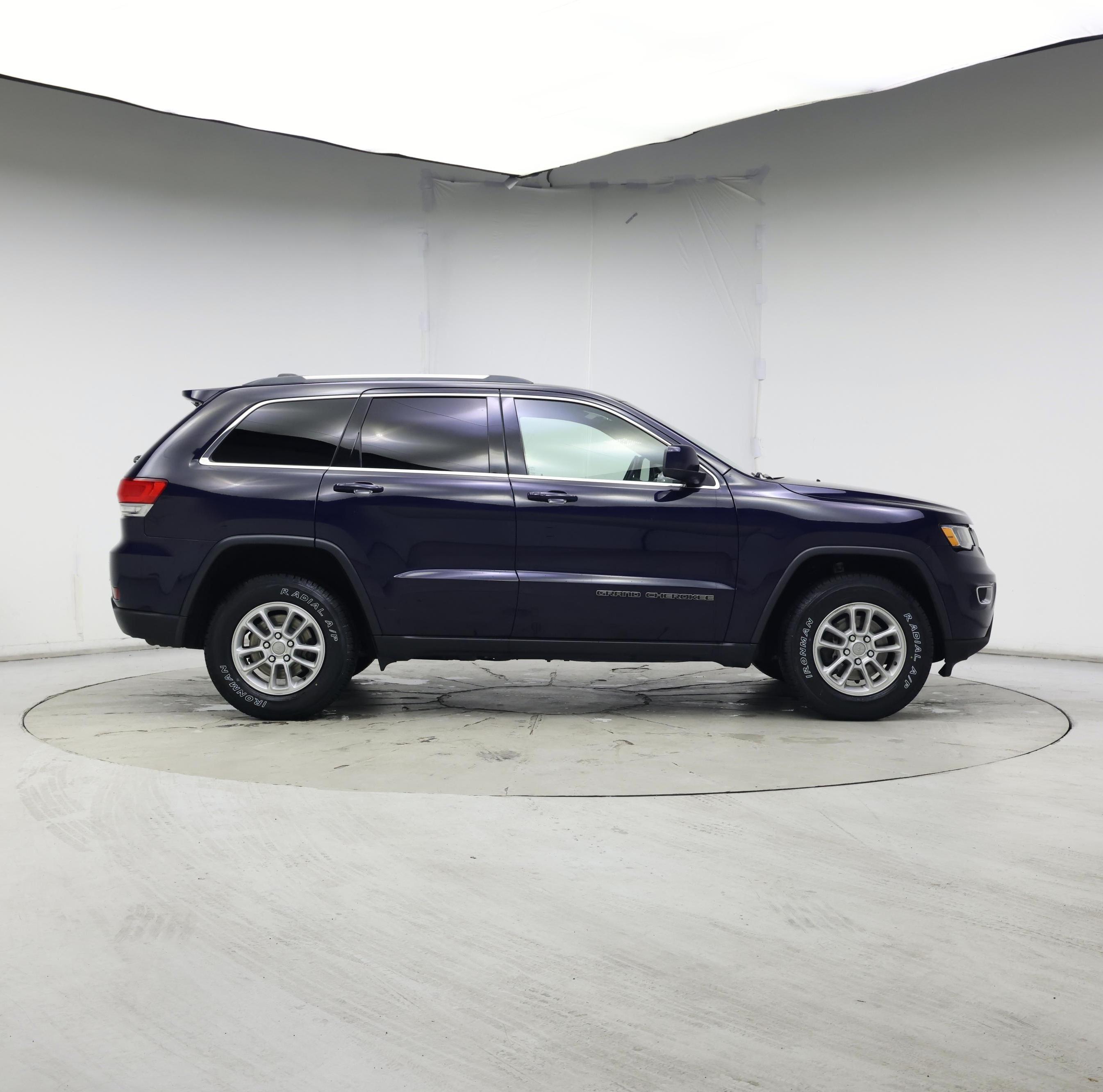 Thumbnail: 2018 Jeep Grand Cherokee - 7