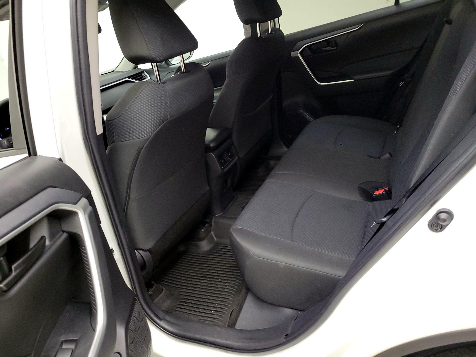 Thumbnail: 2023 Toyota RAV4 - 19