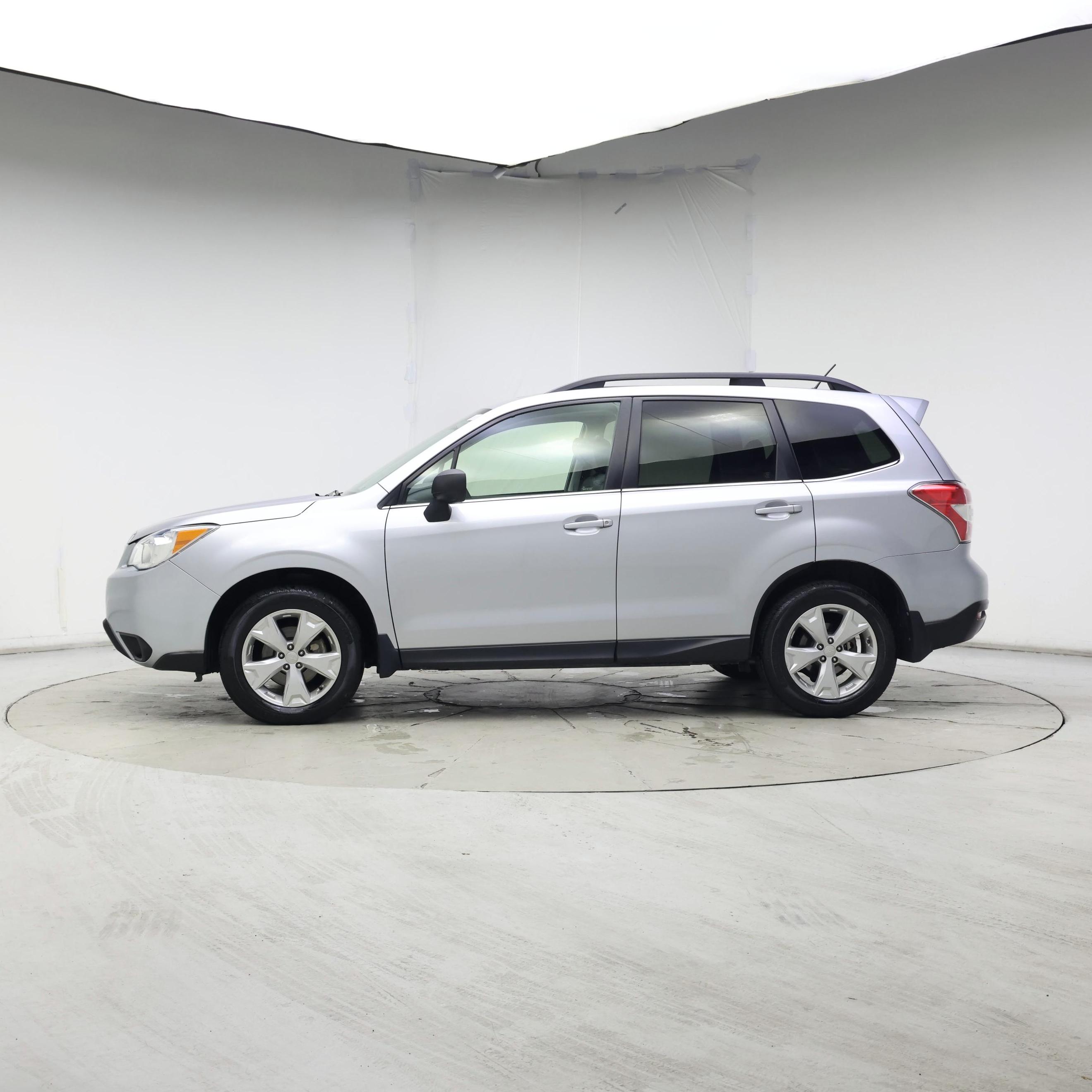 Thumbnail: 2015 Subaru Forester - 3